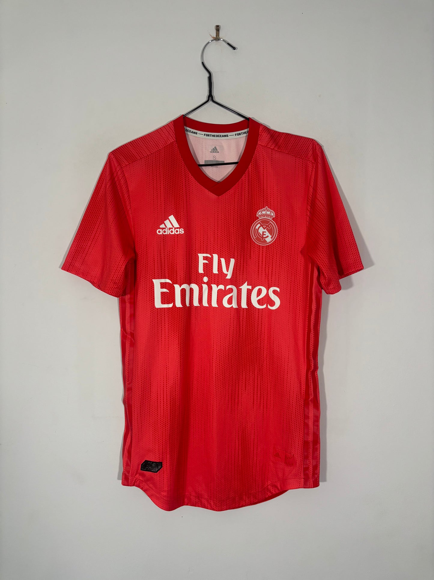 Real Madrid Player Version Third Shirt 2018/19 (S)
