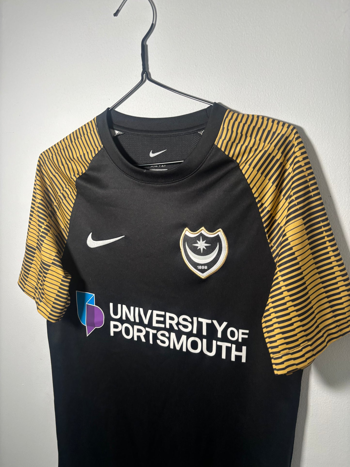 Portsmouth Away Shirt 2022/23 (S)
