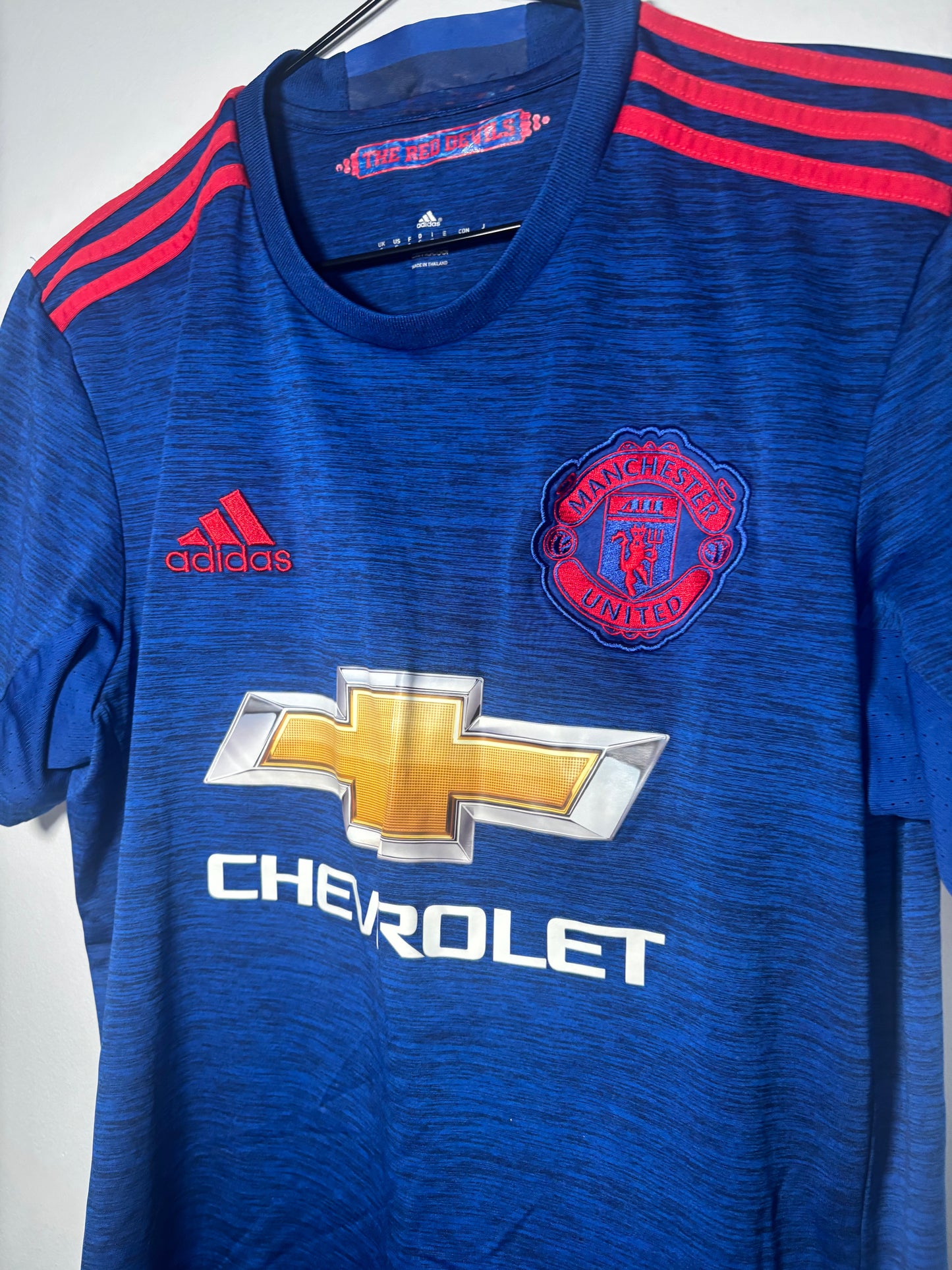 Manchester United Away Shirt 2016/17 Mkhitaryan (S)