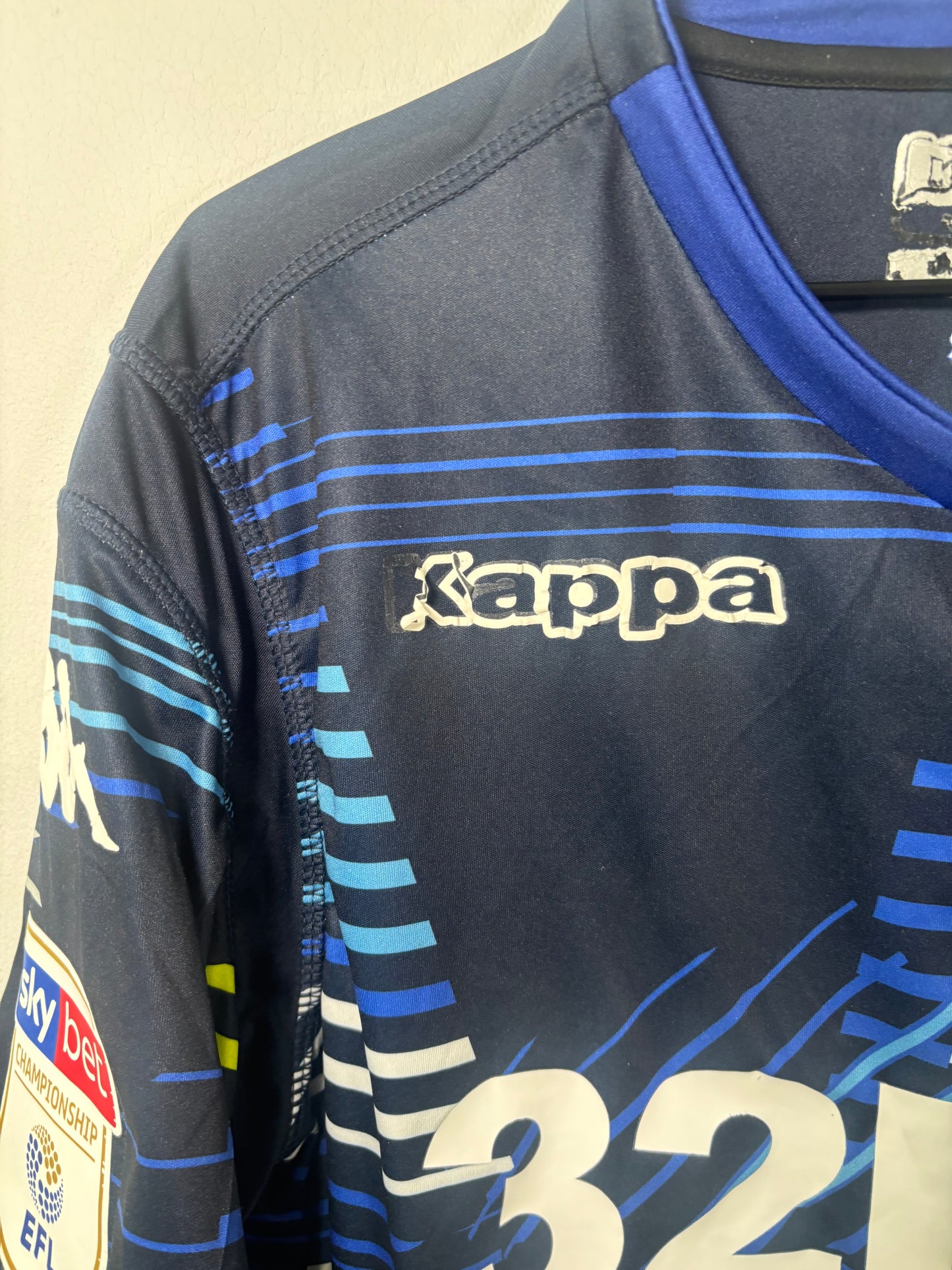 Leeds United Away Shirt 2018/19 (S)