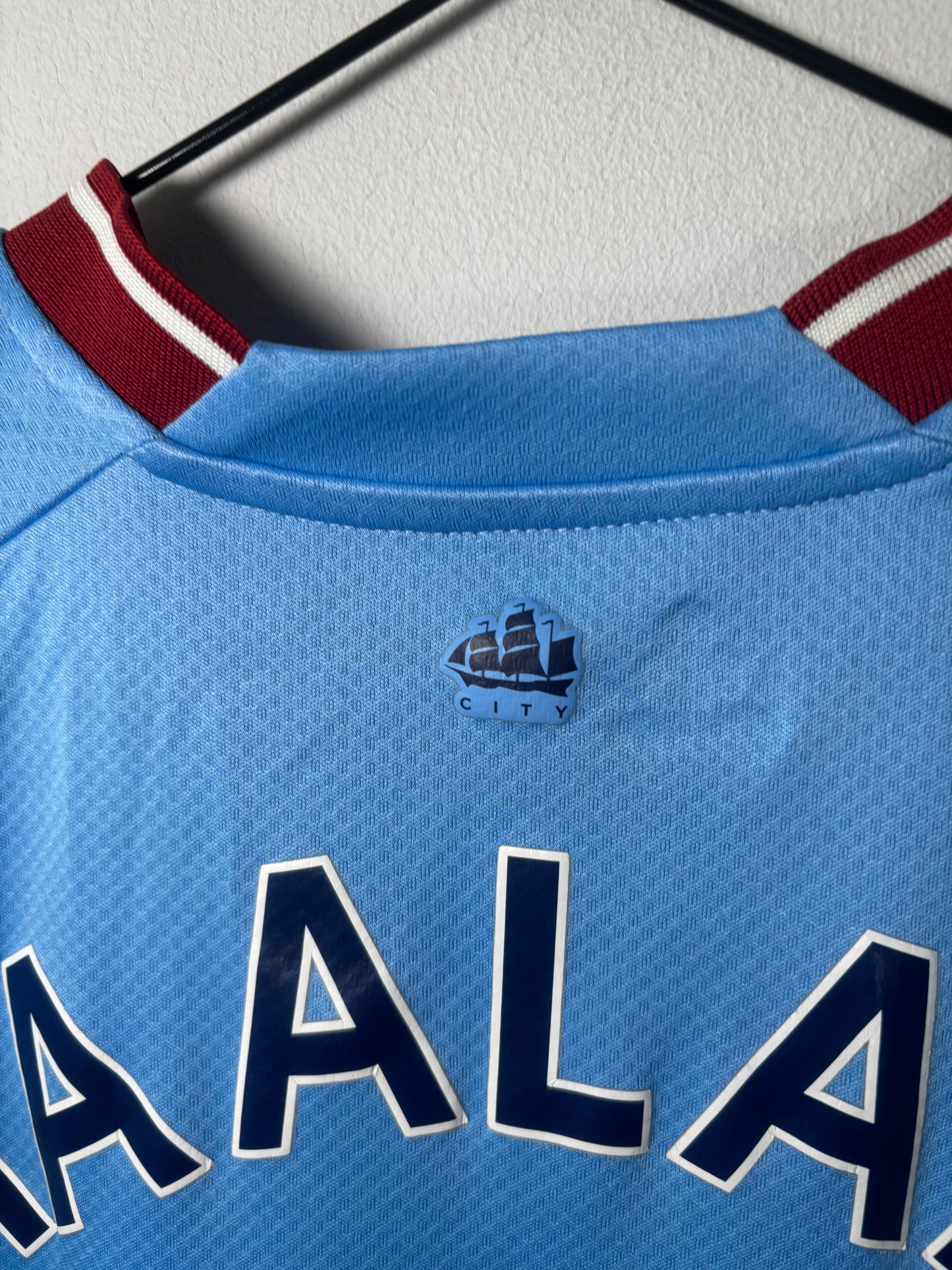 Manchester City Home Shirt 2022/23 (S)