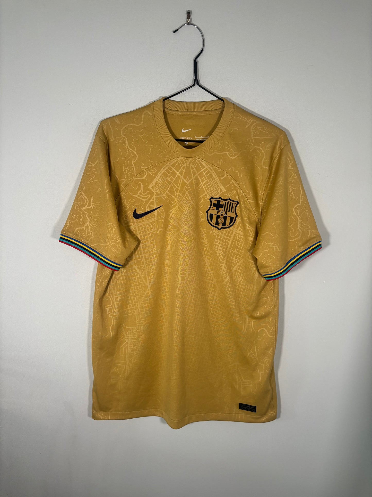 Barcelona Away Shirt 2022/23 (M)