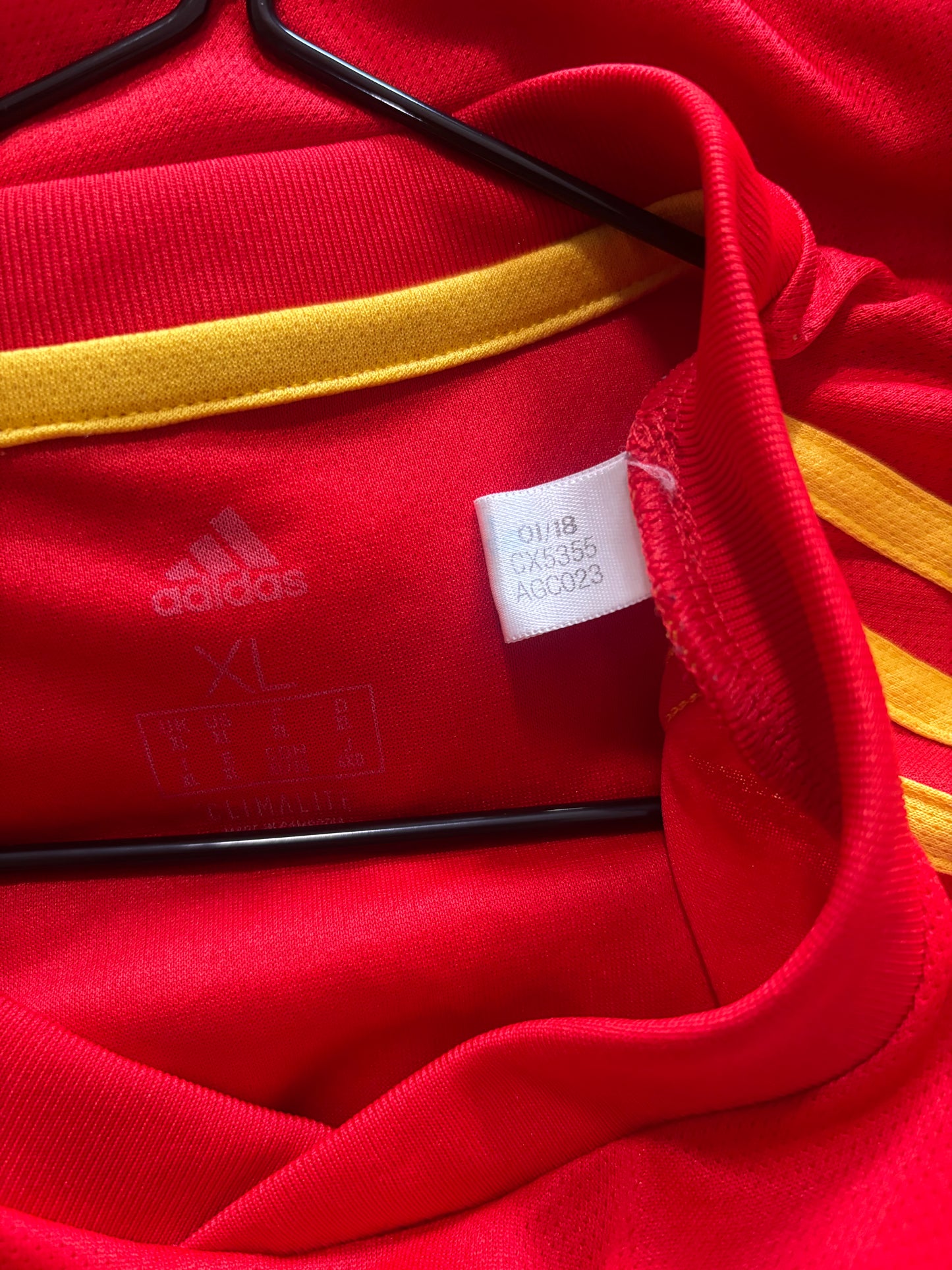 Spain Home Shirt 2018 (XL)