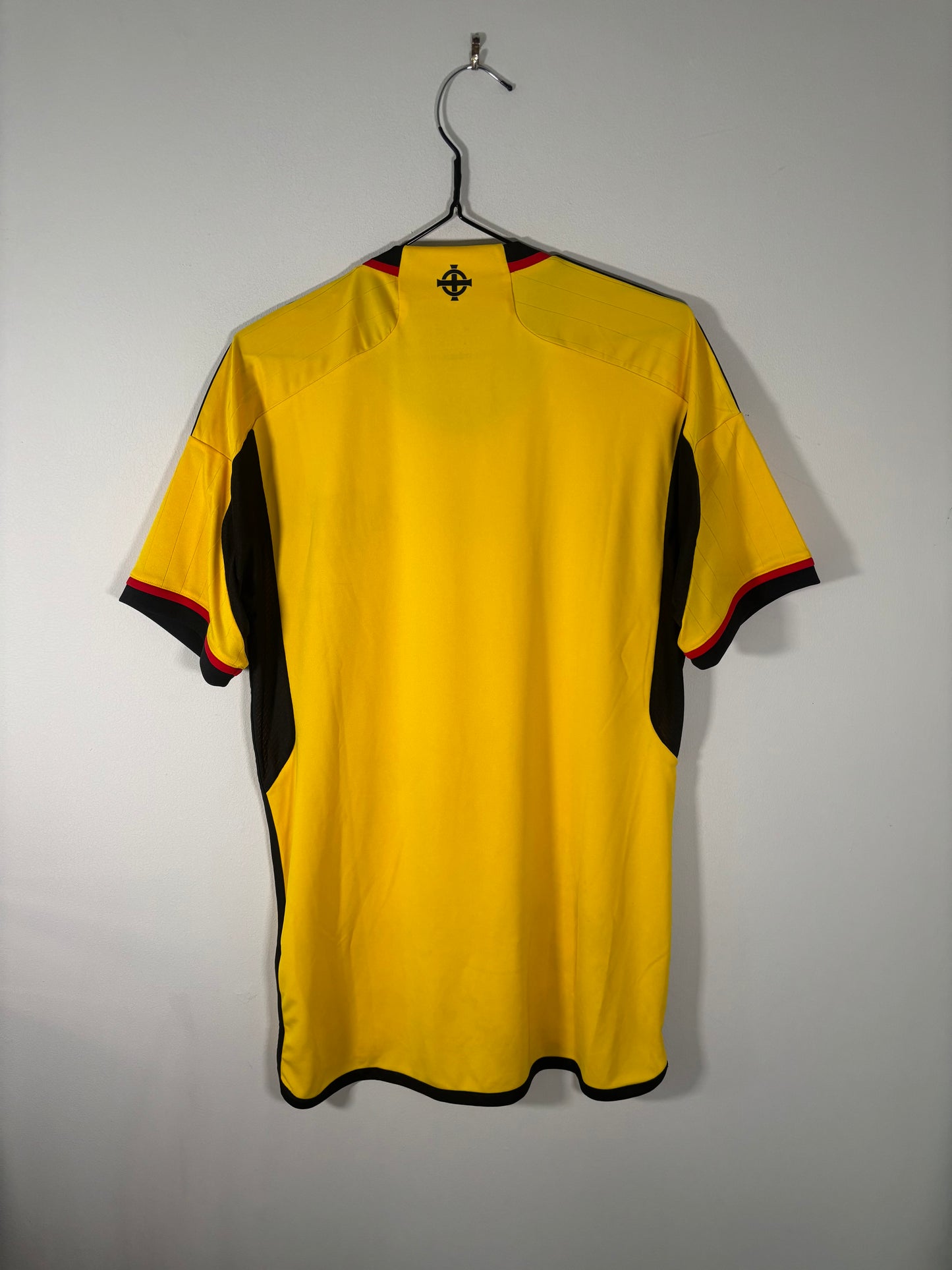 Northern Ireland Away Shirt 2022 (M)