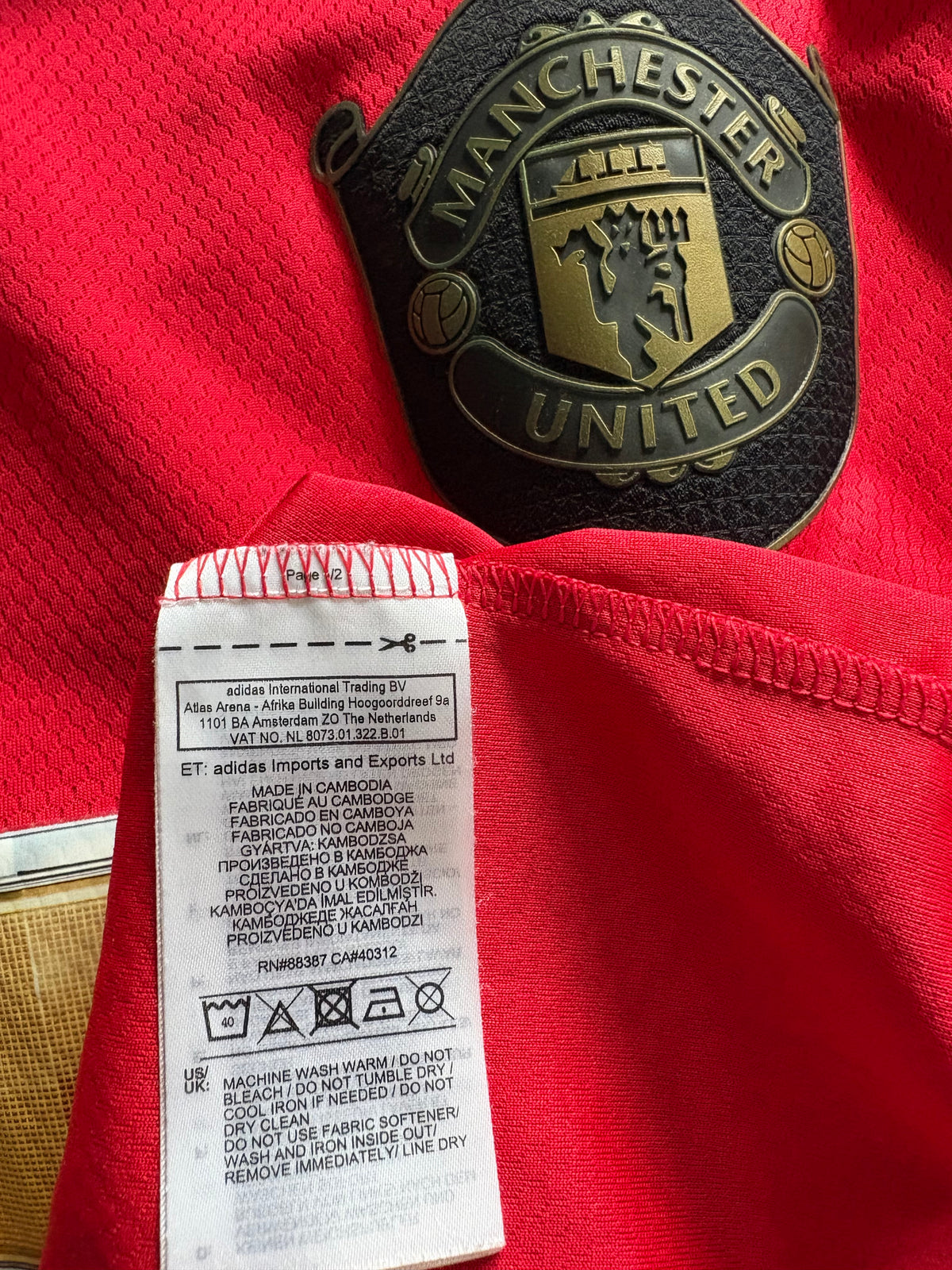 Manchester United Home Shirt 2019/20 James (M)