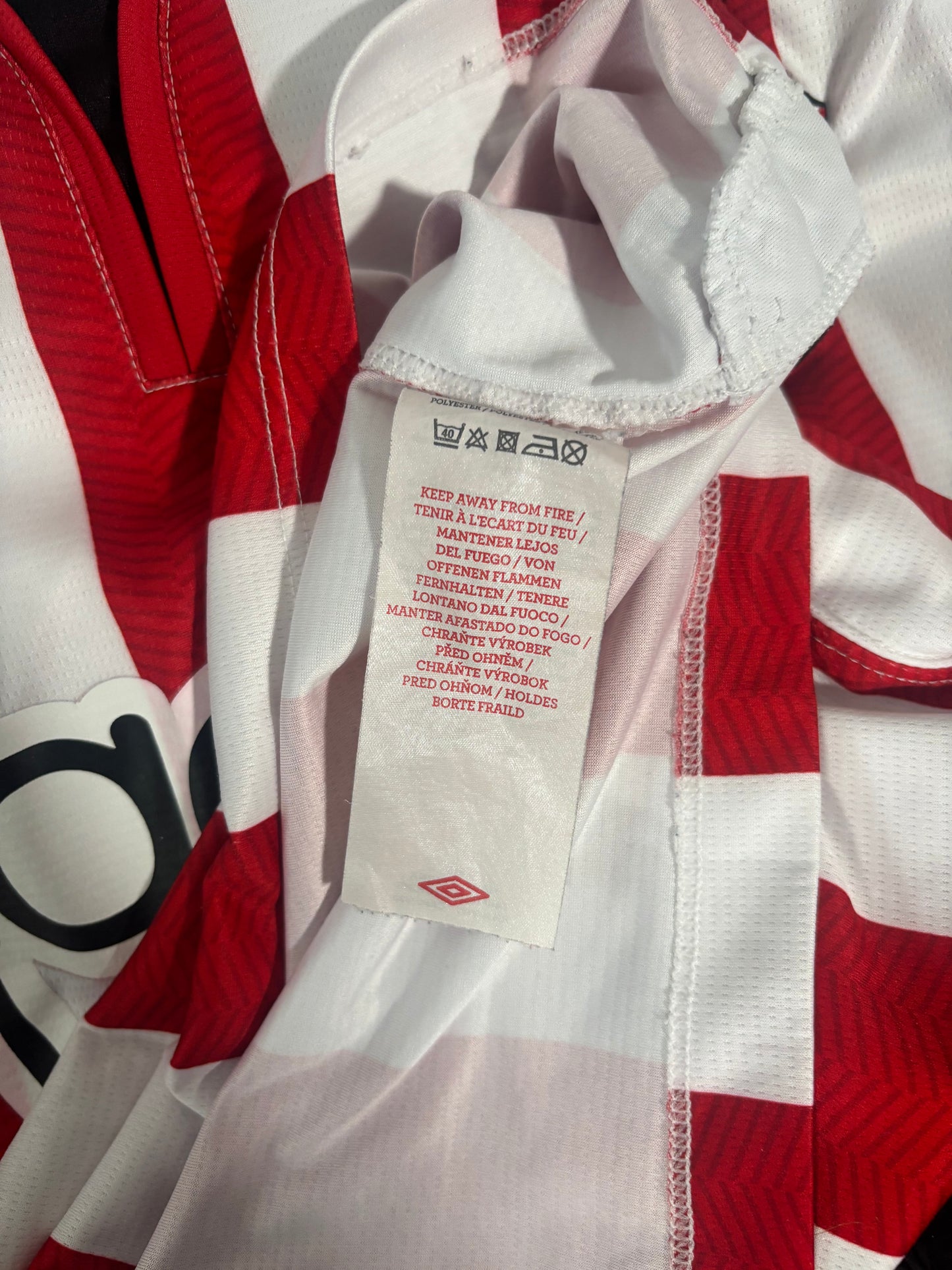 Southampton Home Shirt 2011/12 (S)