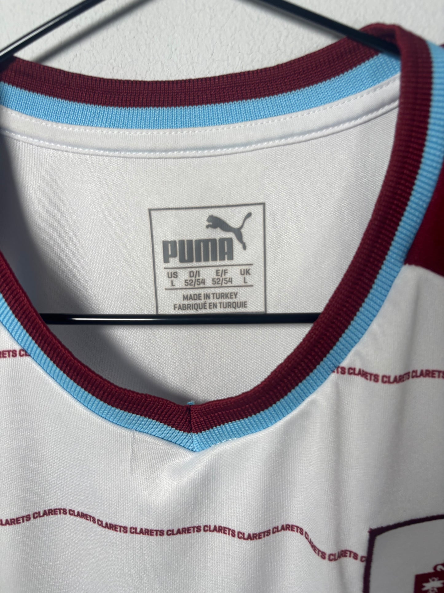 Burnley Away Shirt 2017/18 (L)
