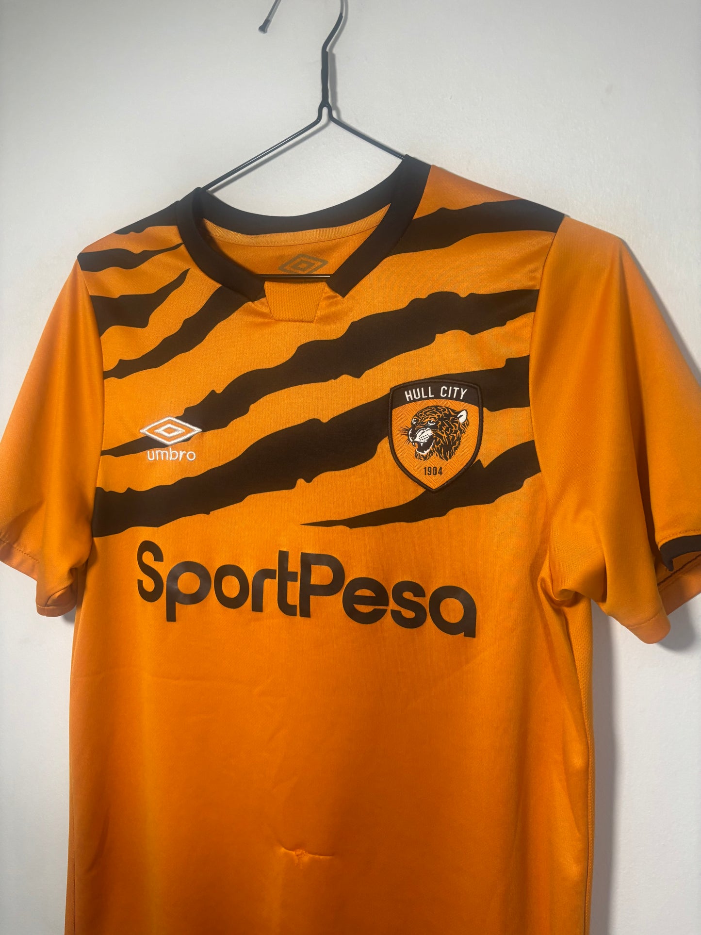 Hull City Home Shirt 2019/20 (S)