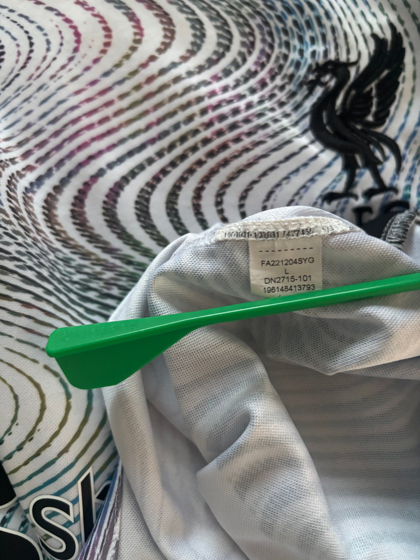 Liverpool Away Shirt 2022/23 Darwin Nunez (L)