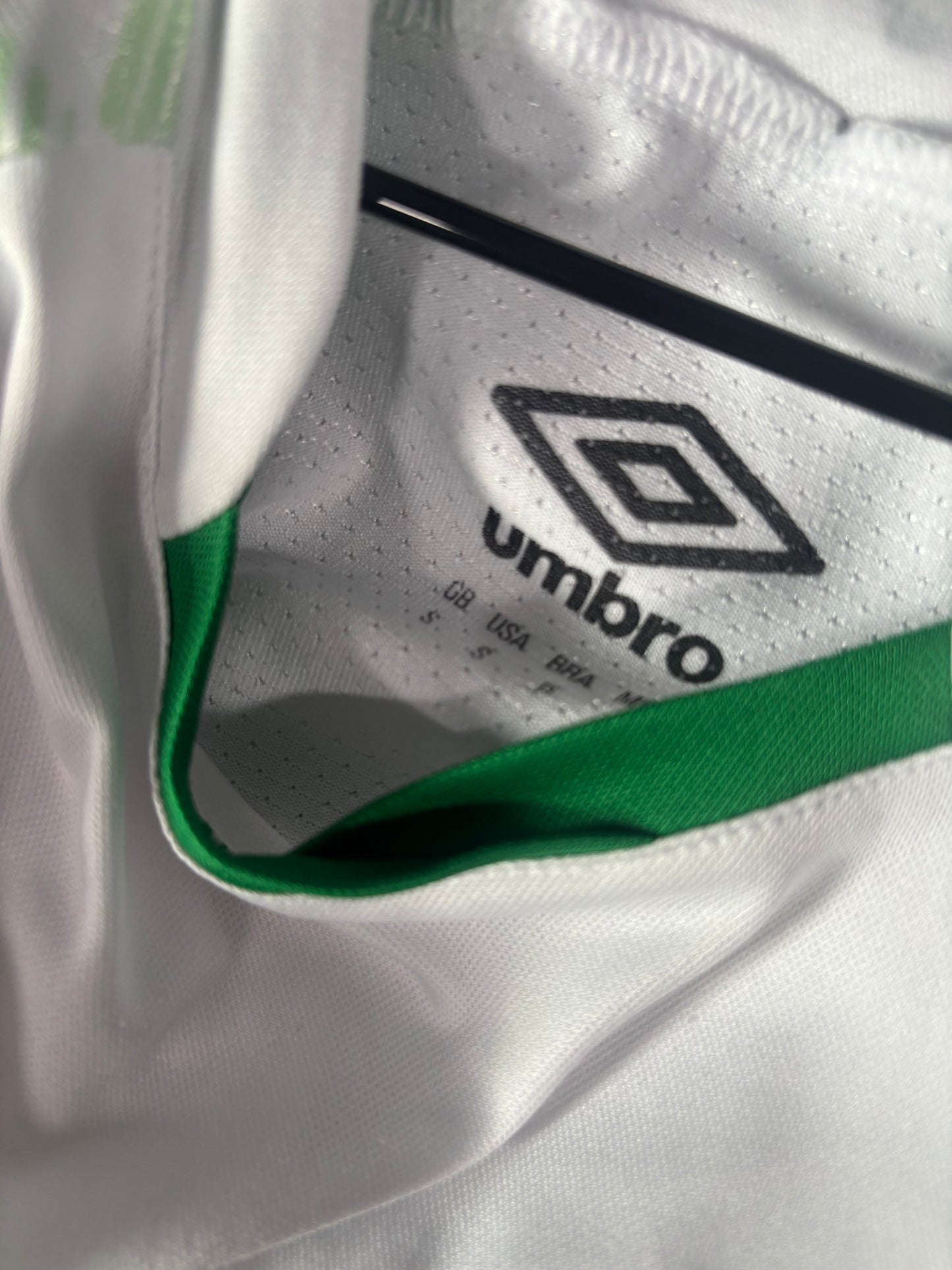 Chapecoense Away Shirt 2020 (S)