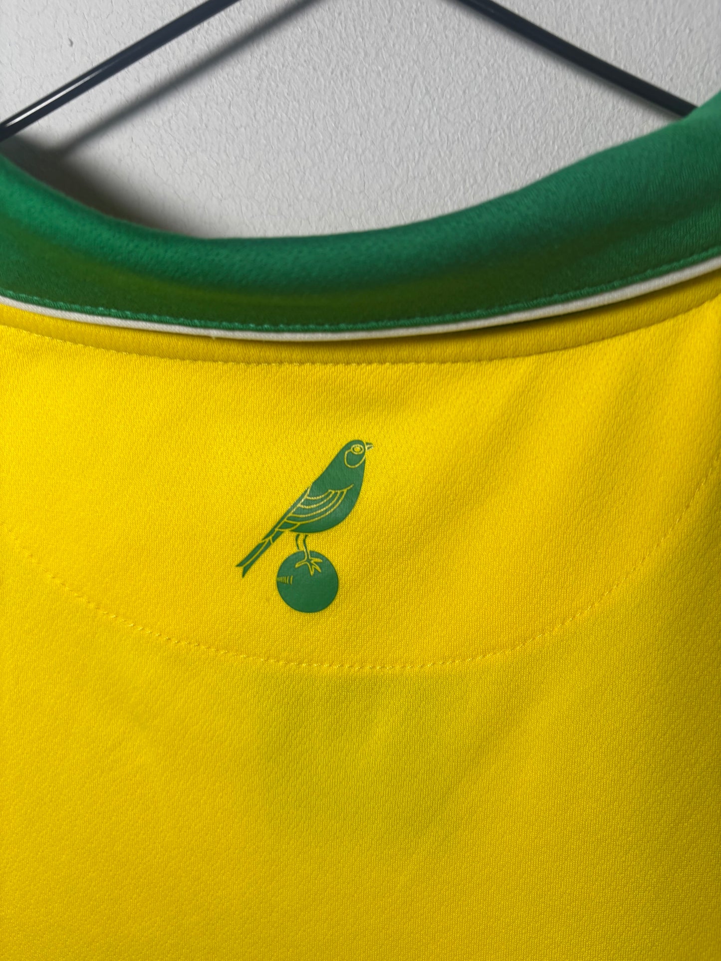 Norwich City Home Shirt 2012/13 (M)