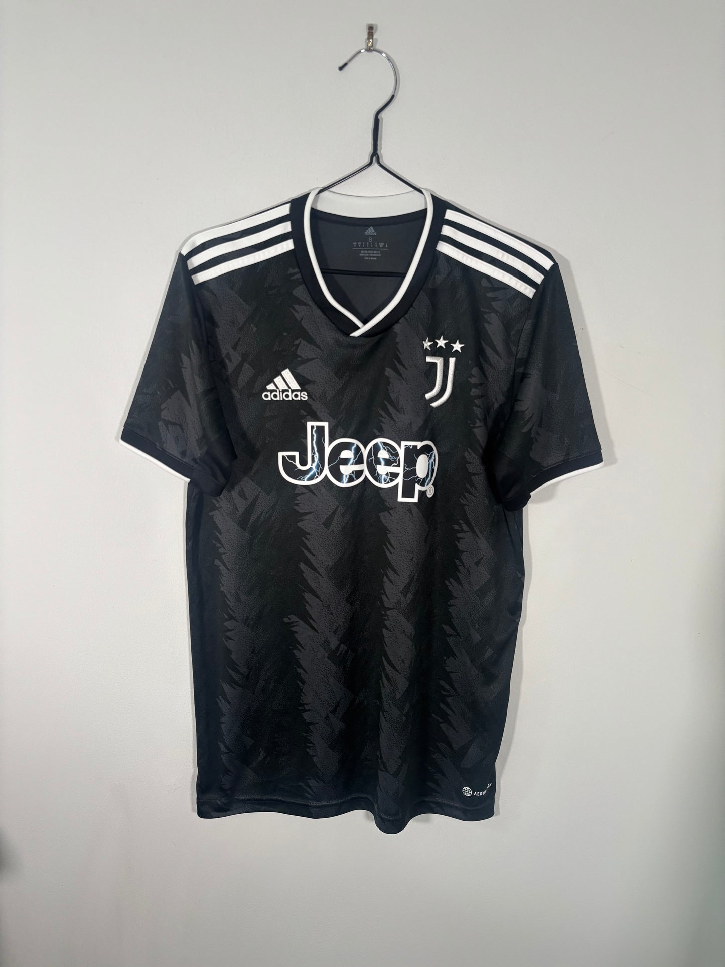 Juventus Away Shirt 2022/23 (S)