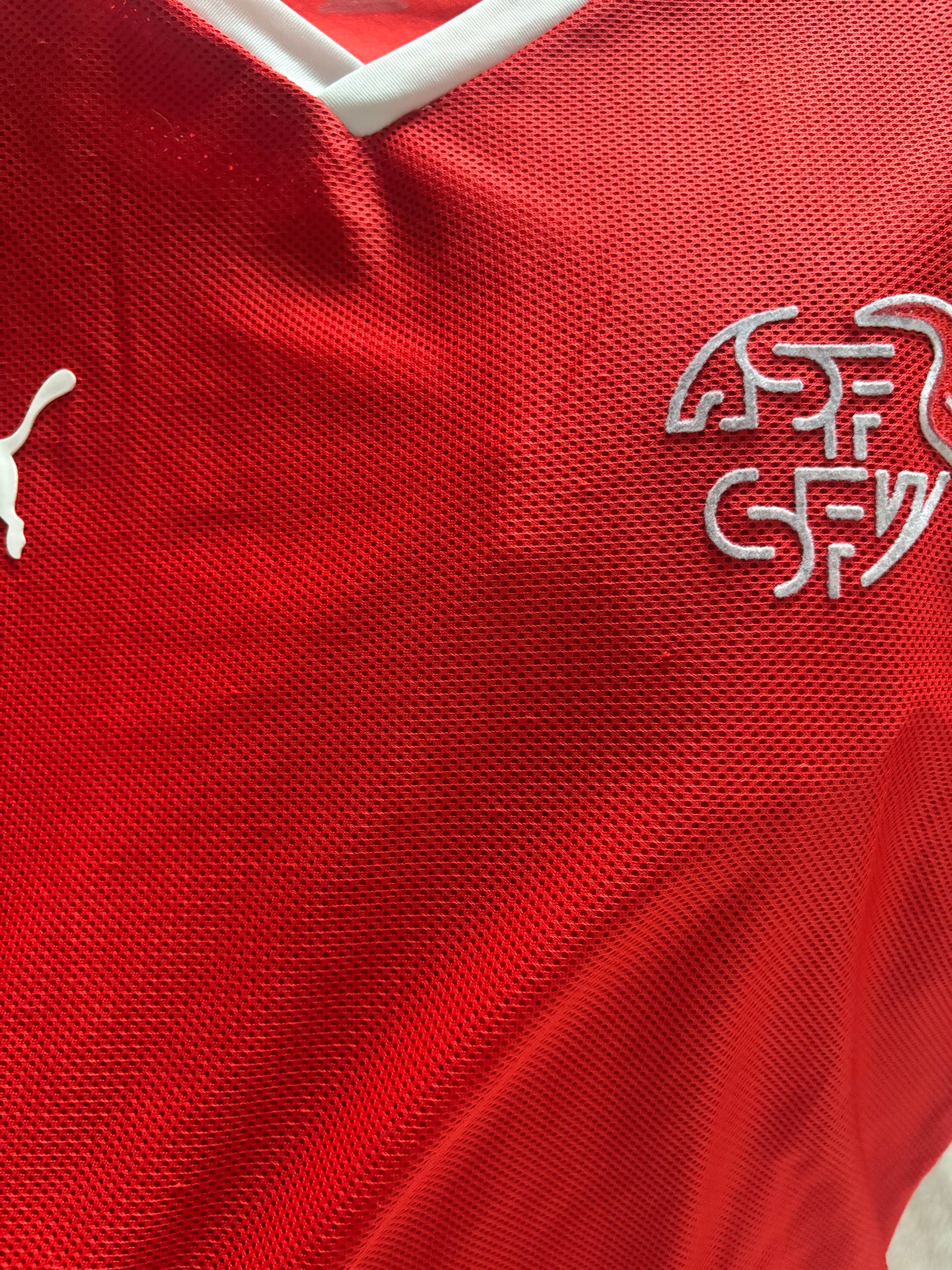 Switzerland Home Shirt 2008 (M)