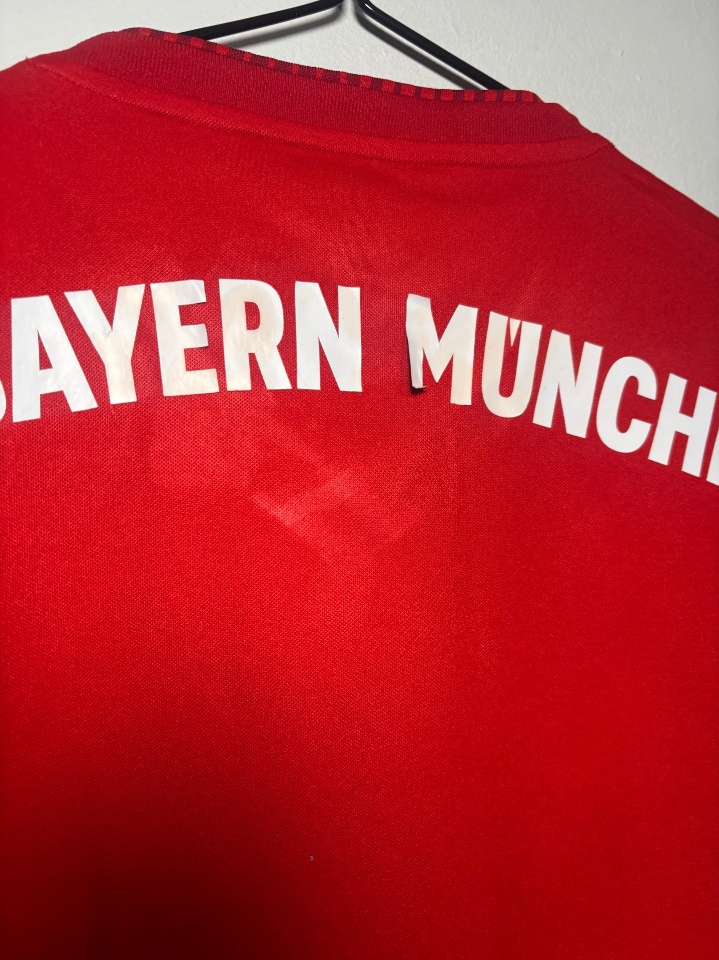 Bayern Munich Home Shirt 2018/19 (S)