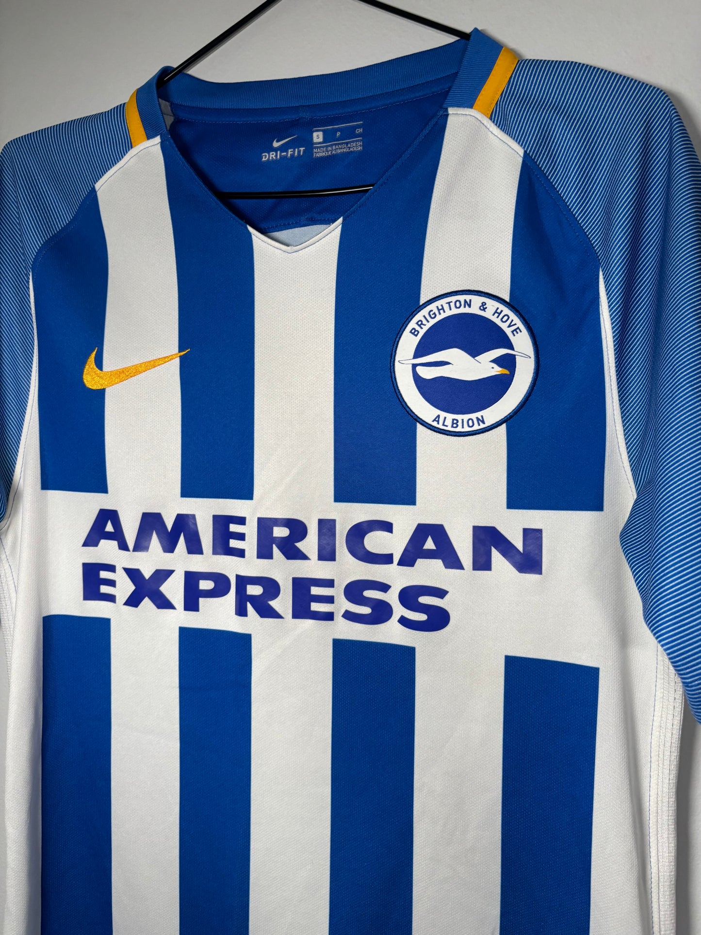 Brighton And Hove Albion Home Shirt 2017/18 (S)