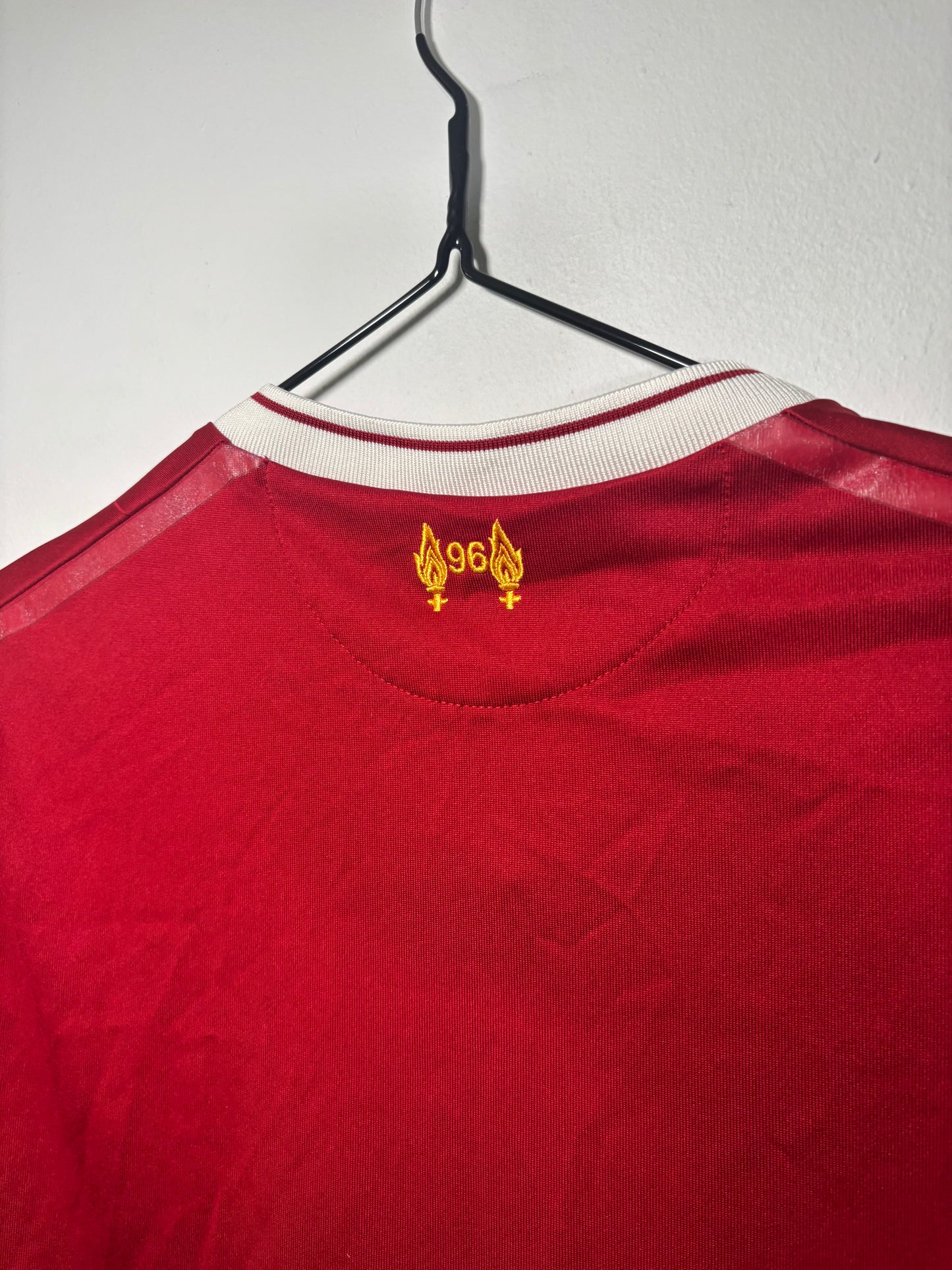 Liverpool Home Shirt 2017/18 (S)