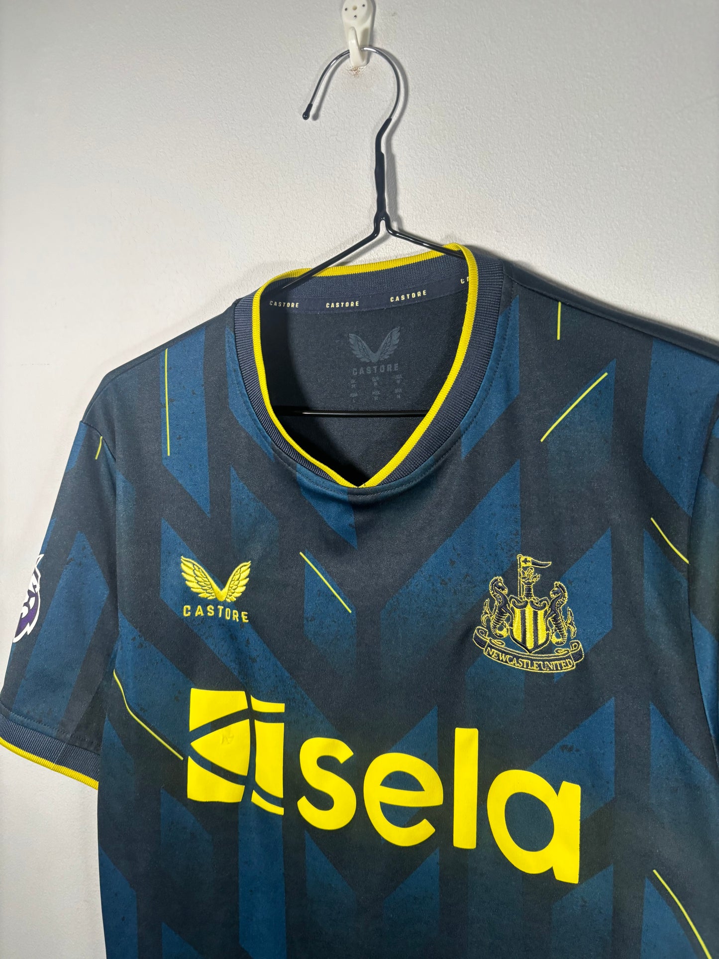 Newcastle United Third Shirt 2023/24 Bruno Guimares (M)
