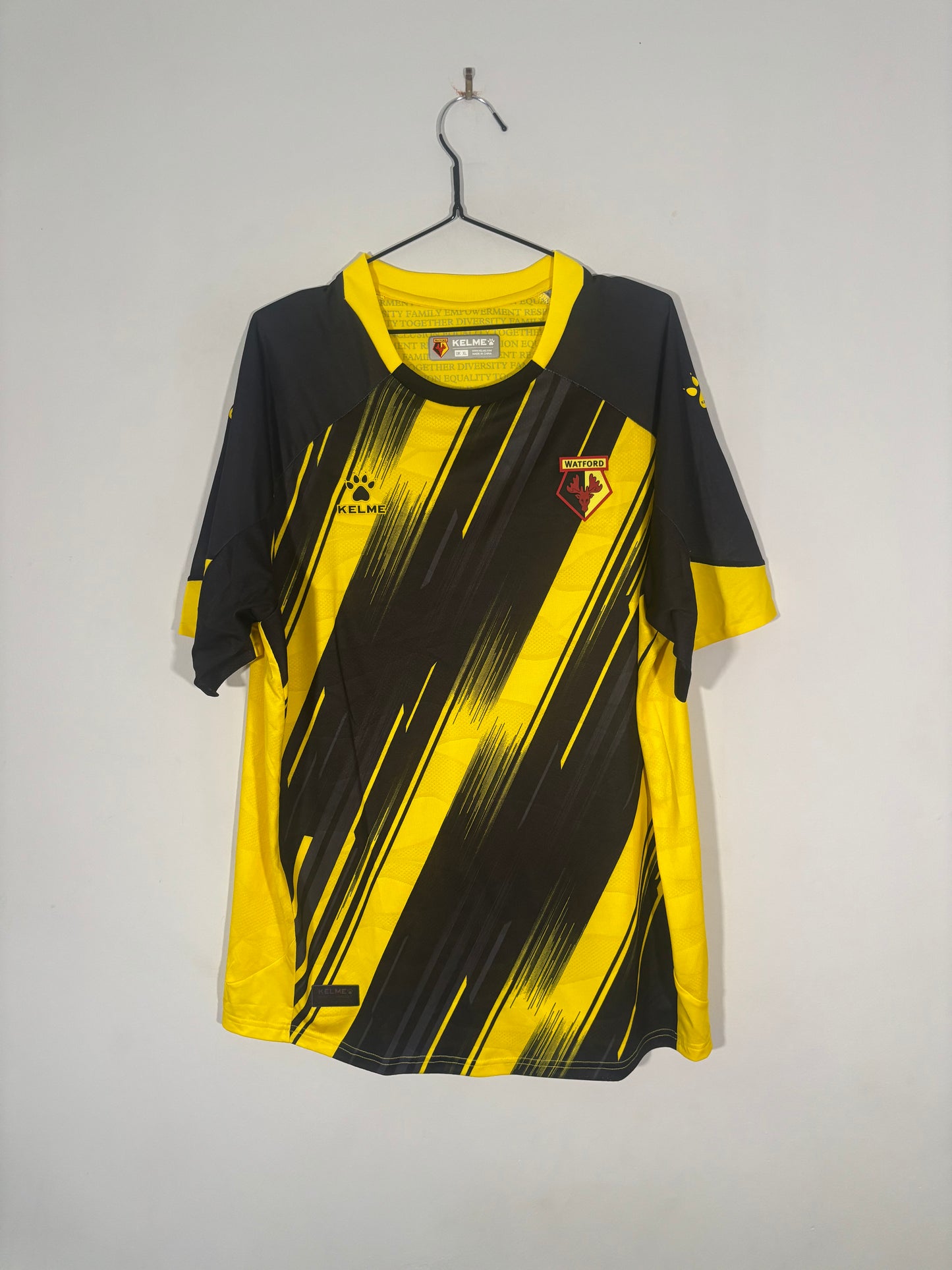 Watford Home Shirt 2023/24 Dennis (XL)