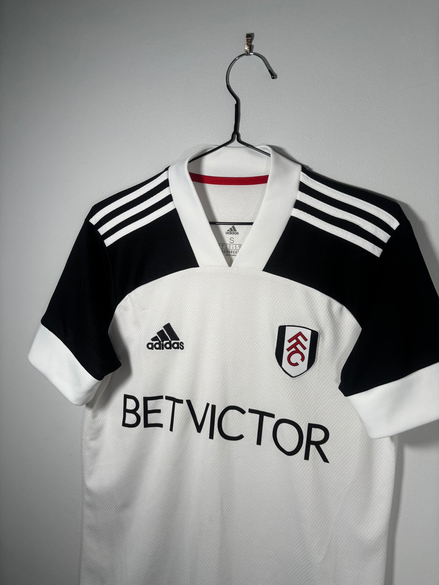 Fulham Home Shirt 2020/21 (S)