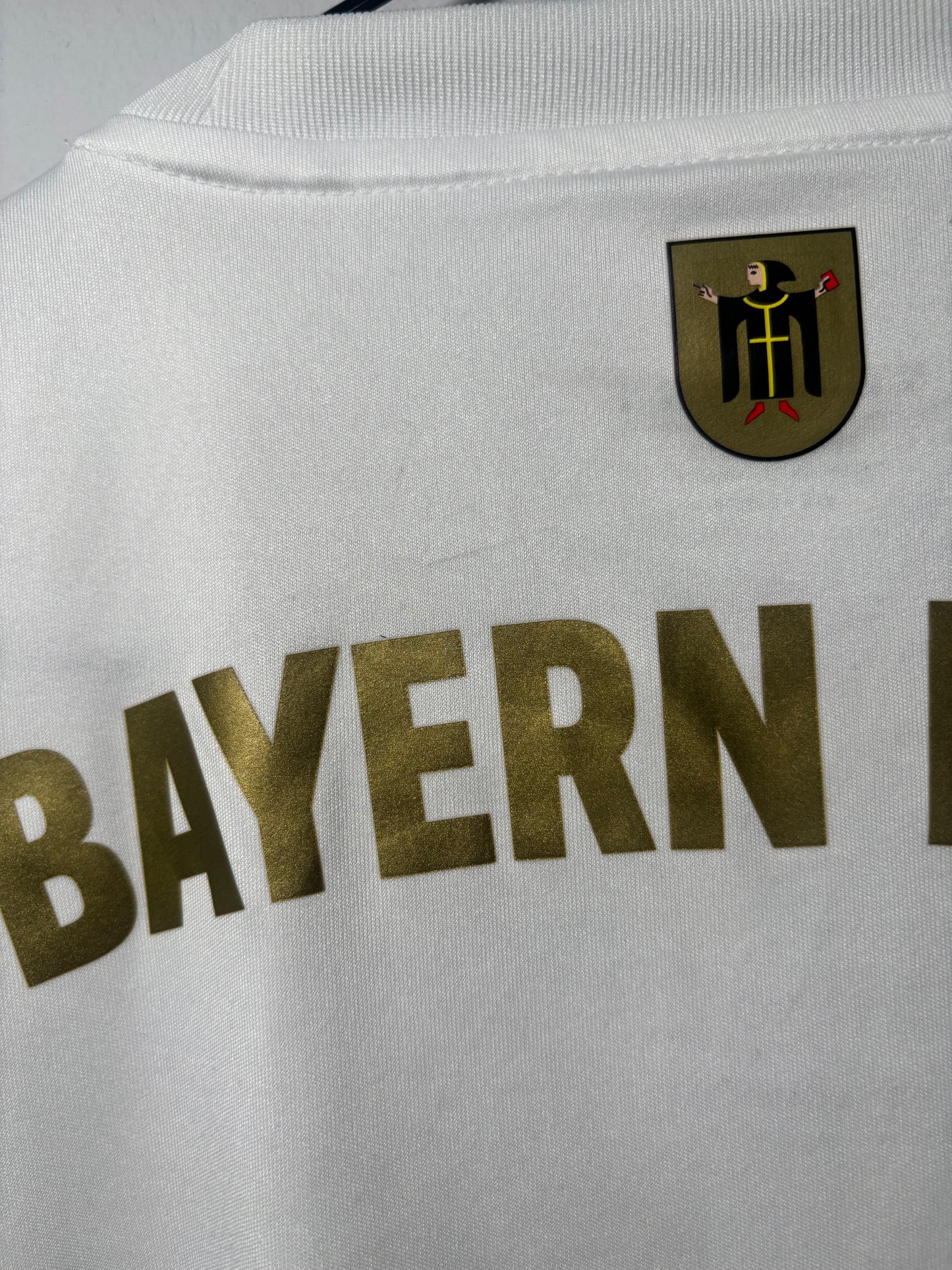 Bayern Munich Away Shirt 2022/23 (M)
