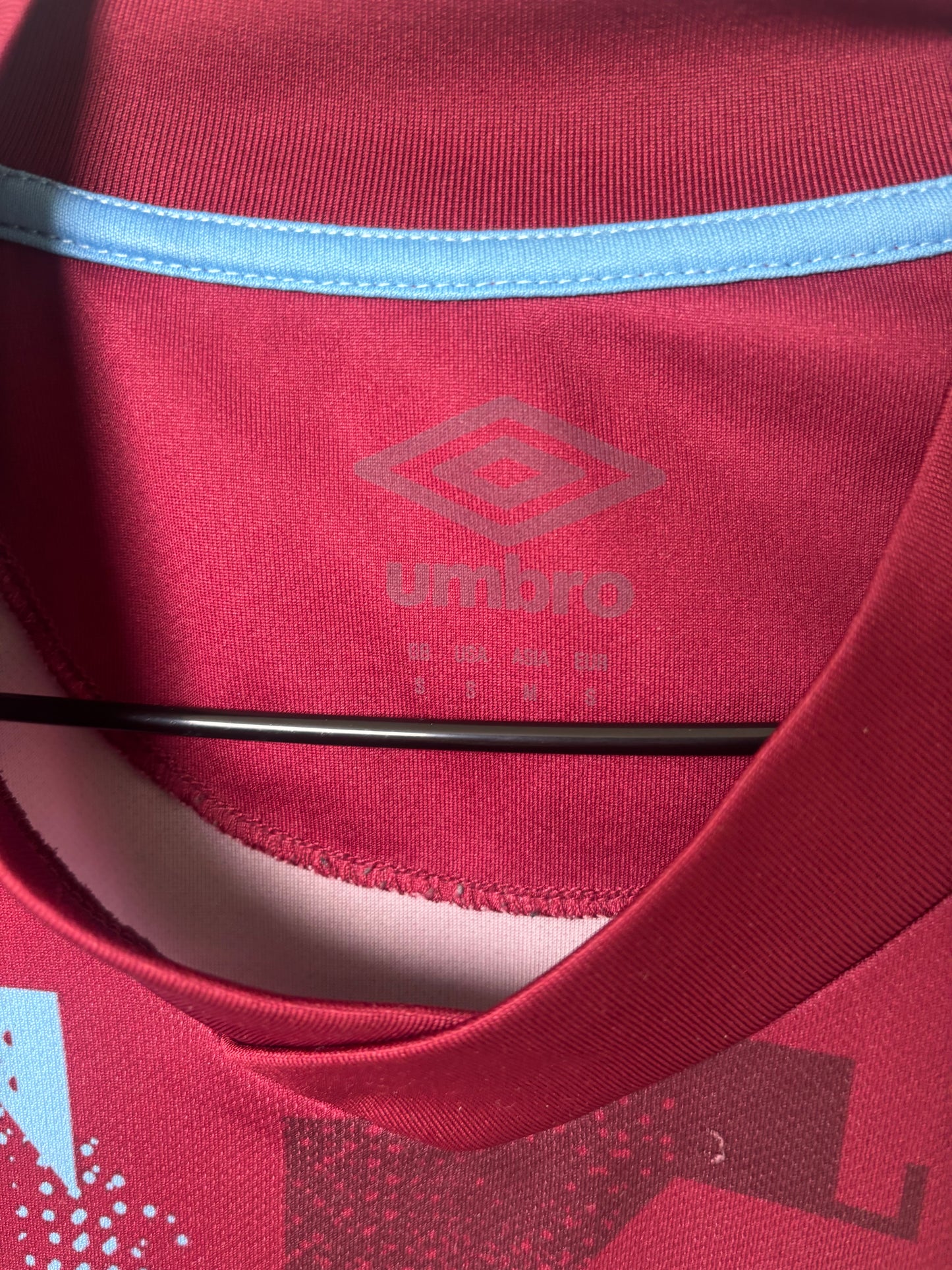 Burnley Home Shirt 2022/23 (S)