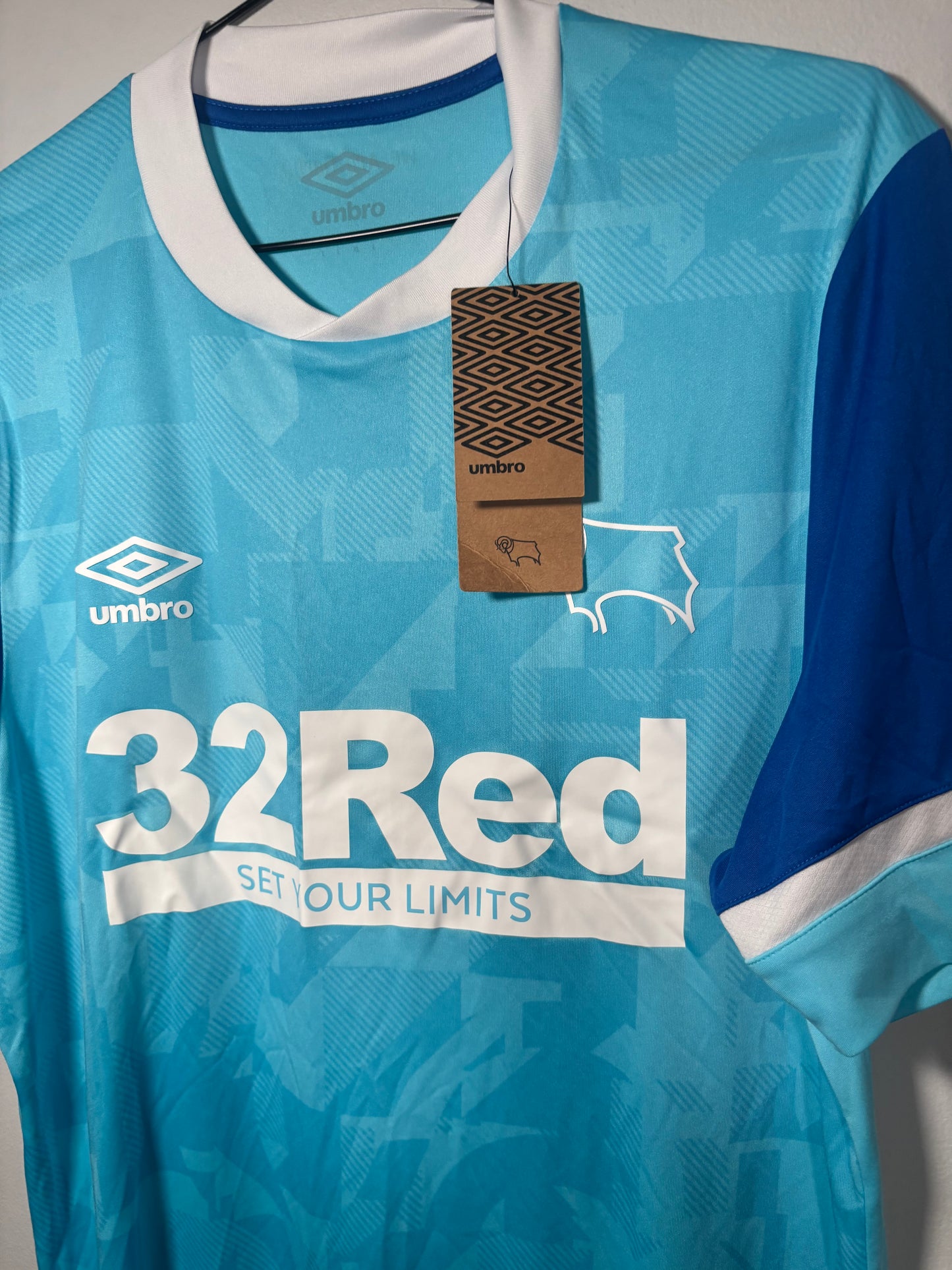 Derby County Away Shirt 2021/22 BNWT (L)