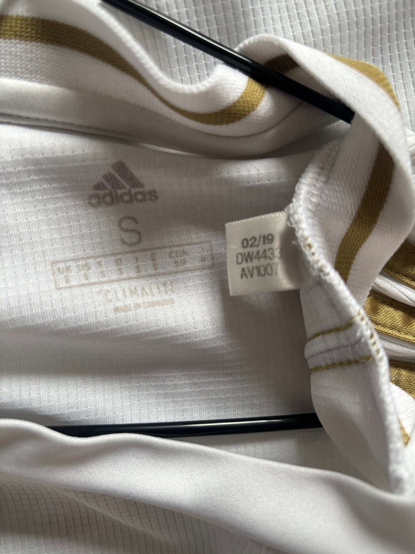 Real Madrid Home Shirt 2019/20 (S)
