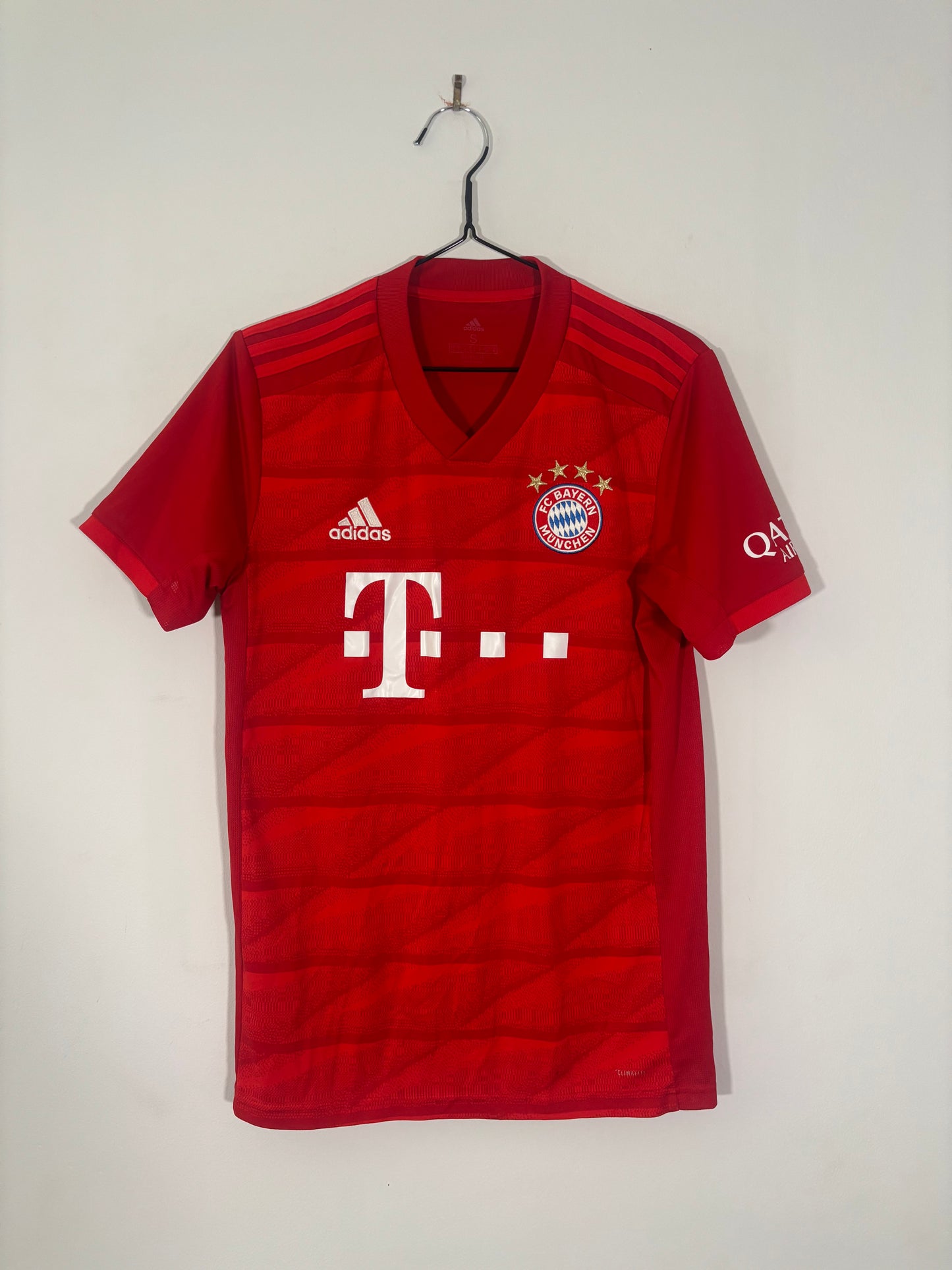 Bayern Munich Home Shirt 2019/20 (S)