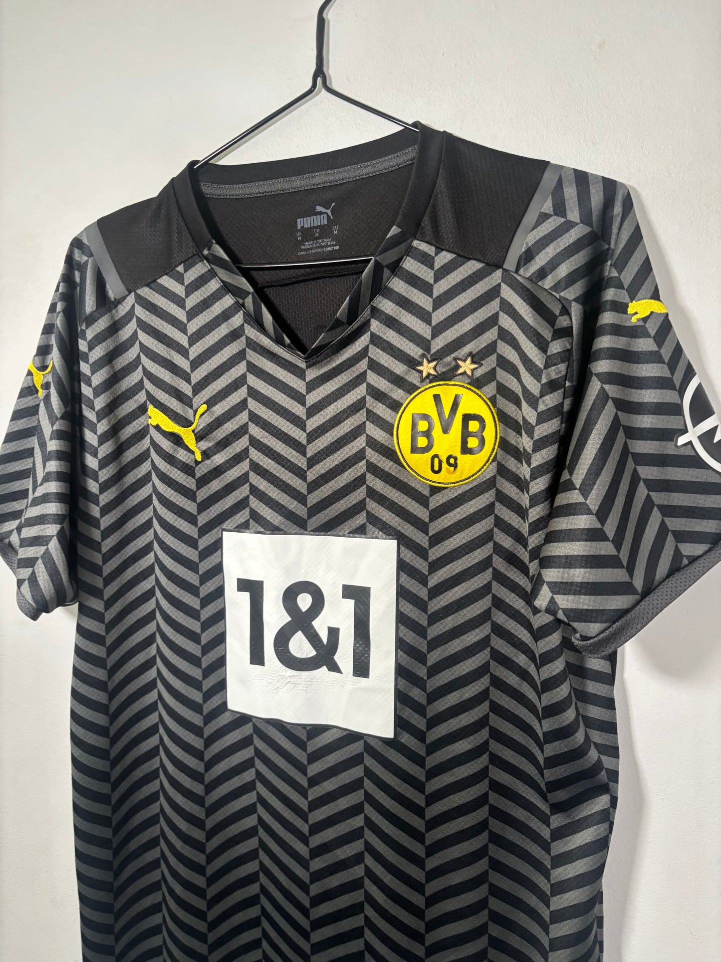 Borussia Dortmund Away Shirt 2021/22 (M)