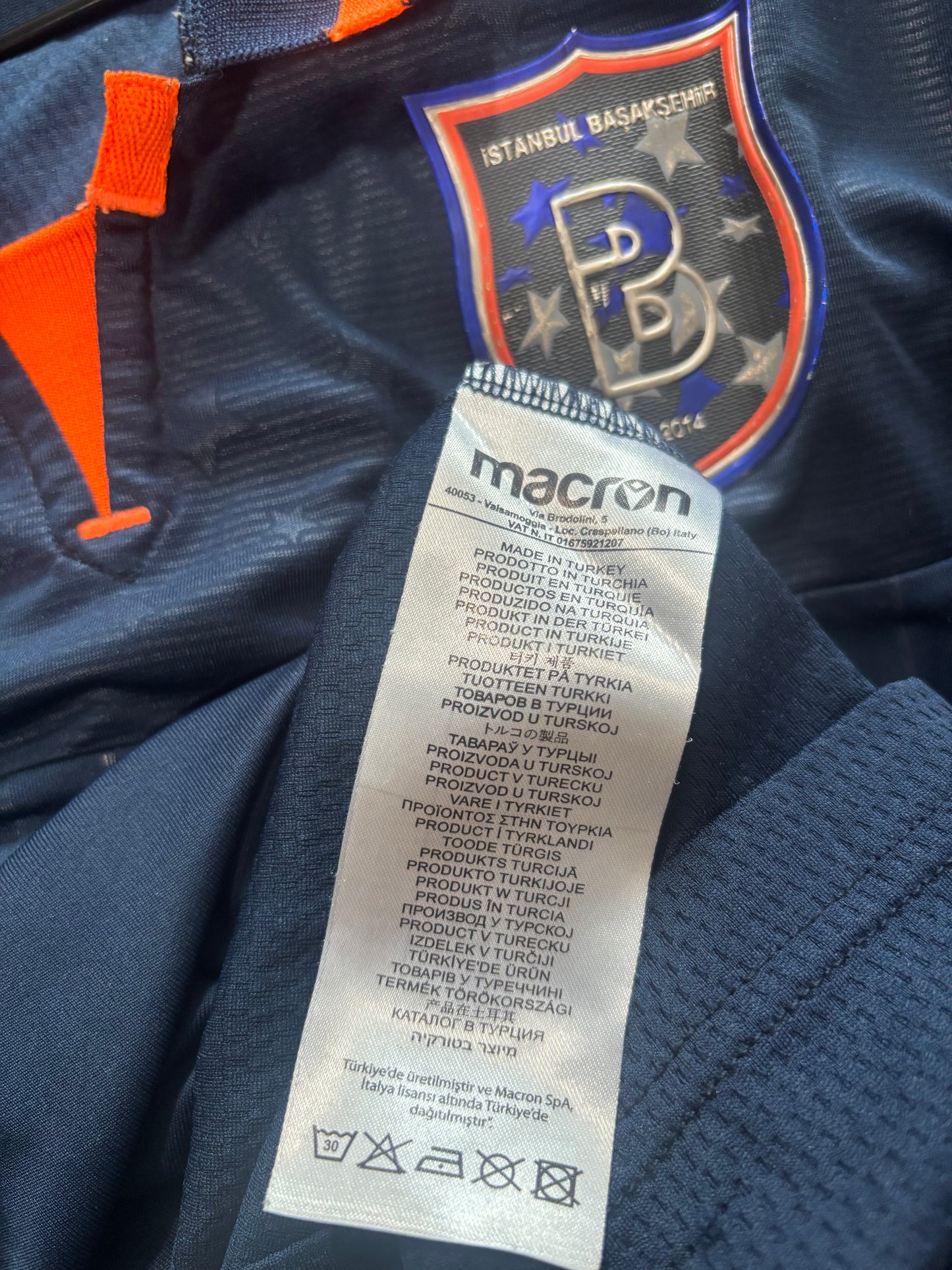 Istanbul Basaksehir Home Shirt 2019/20 (M)