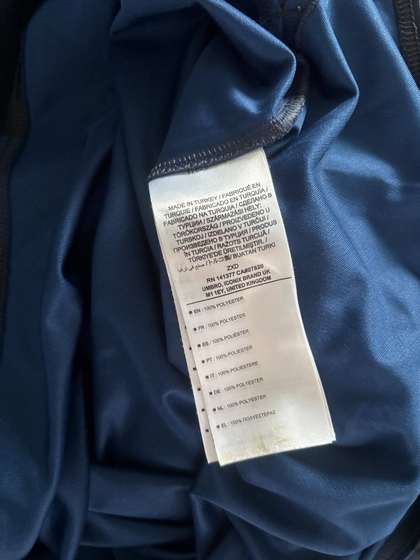 Luton Town Third Shirt 2022/23 (XXL)