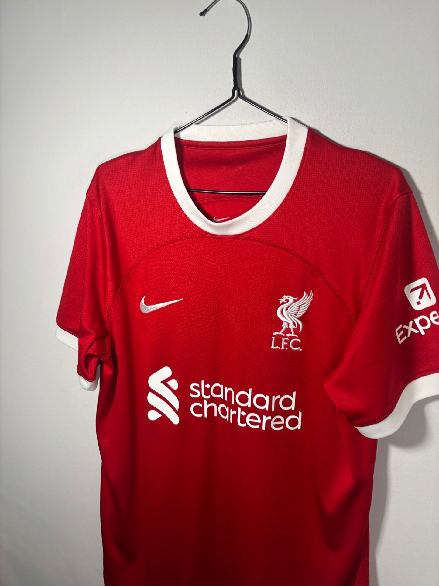Liverpool Home Shirt 2023/24 (M)