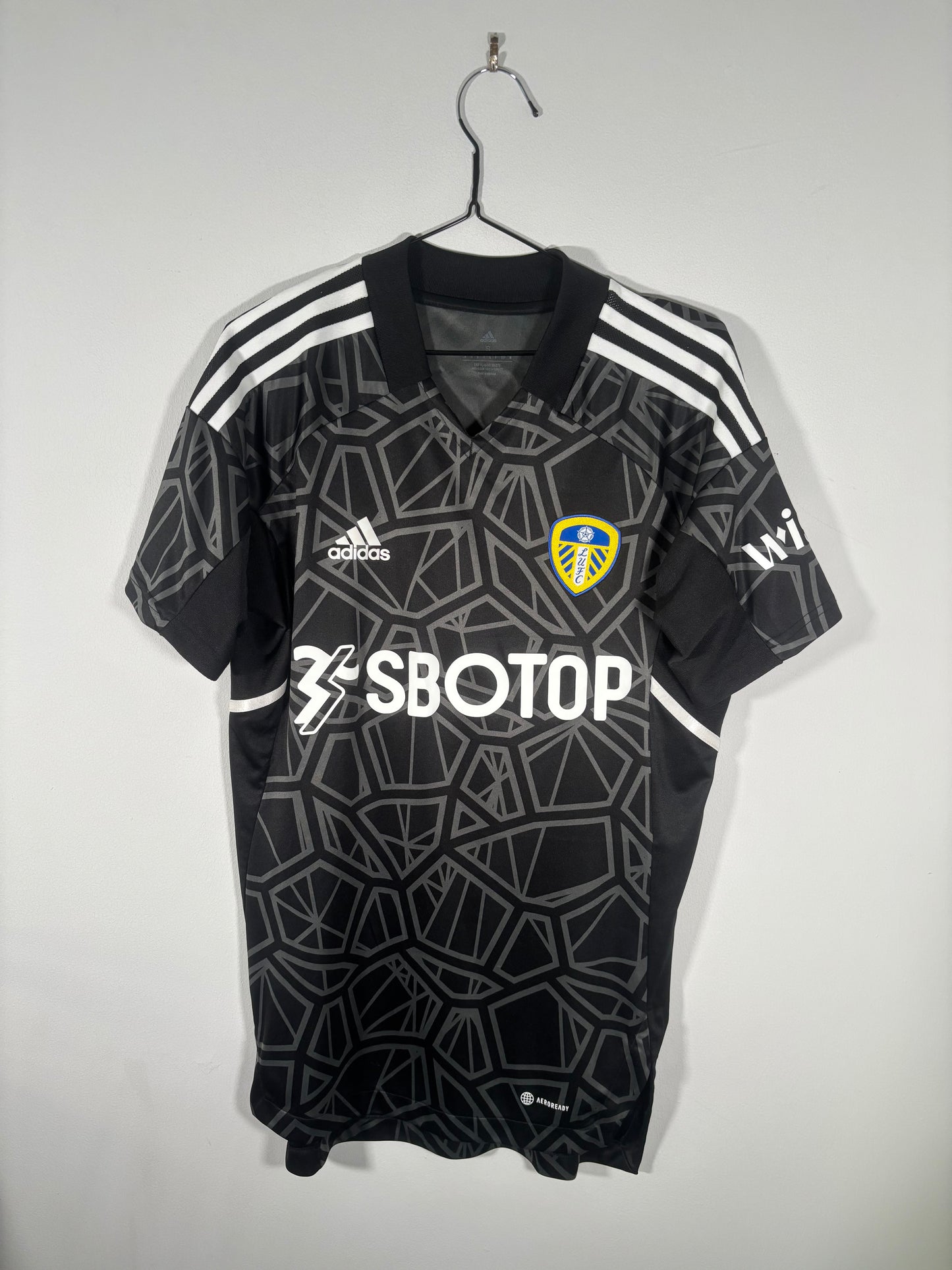 Leeds United 2022/23 Goalkeeper Shirt Meslier (S)