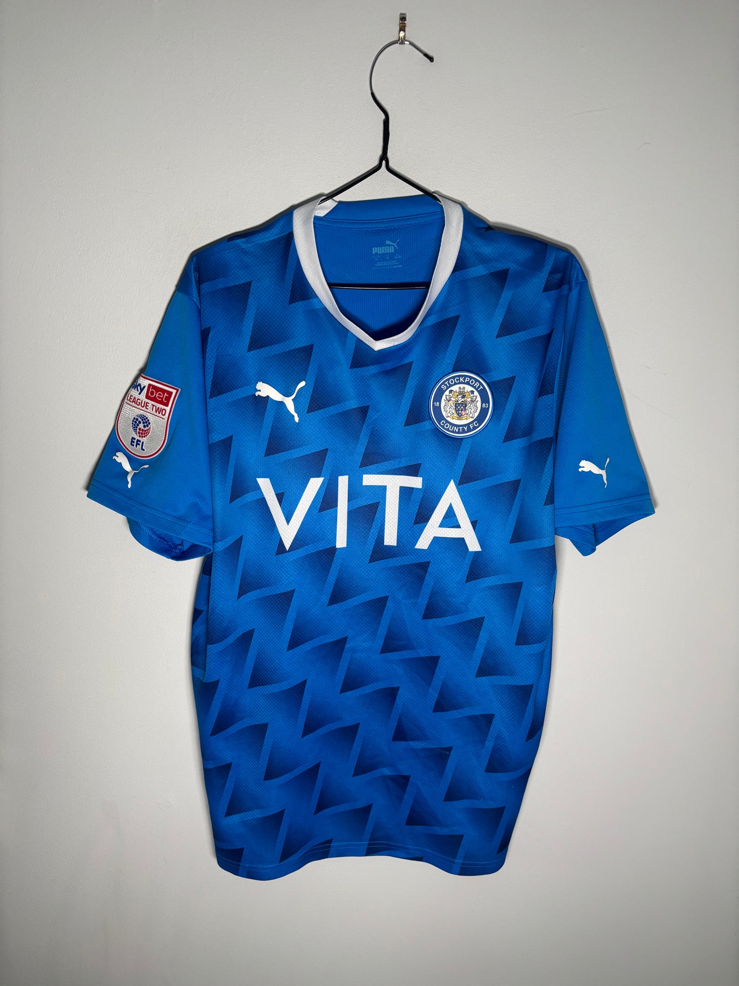 Stockport County Home Shirt 2022/23 Southam-Hales (XL)
