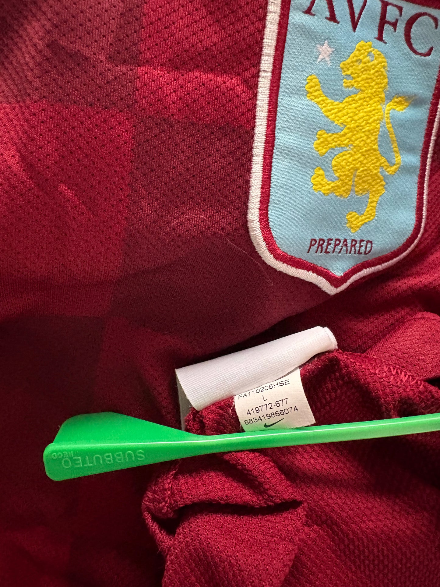 Aston Villa Home Shirt 2011/12 (L)