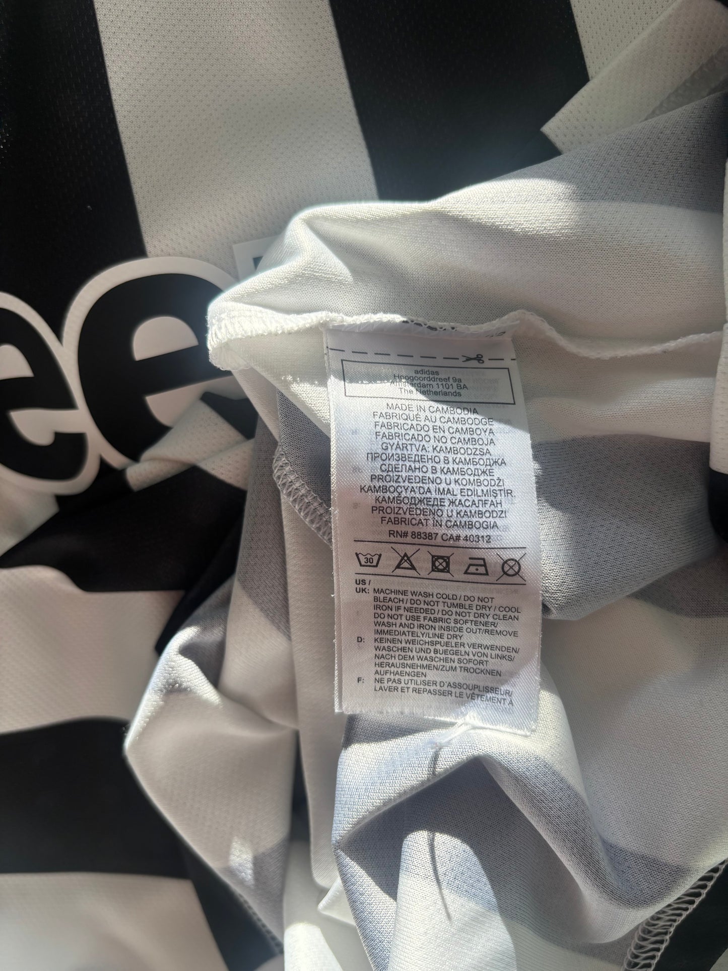 Juventus Home Shirt 2021/22 Arthur (S)