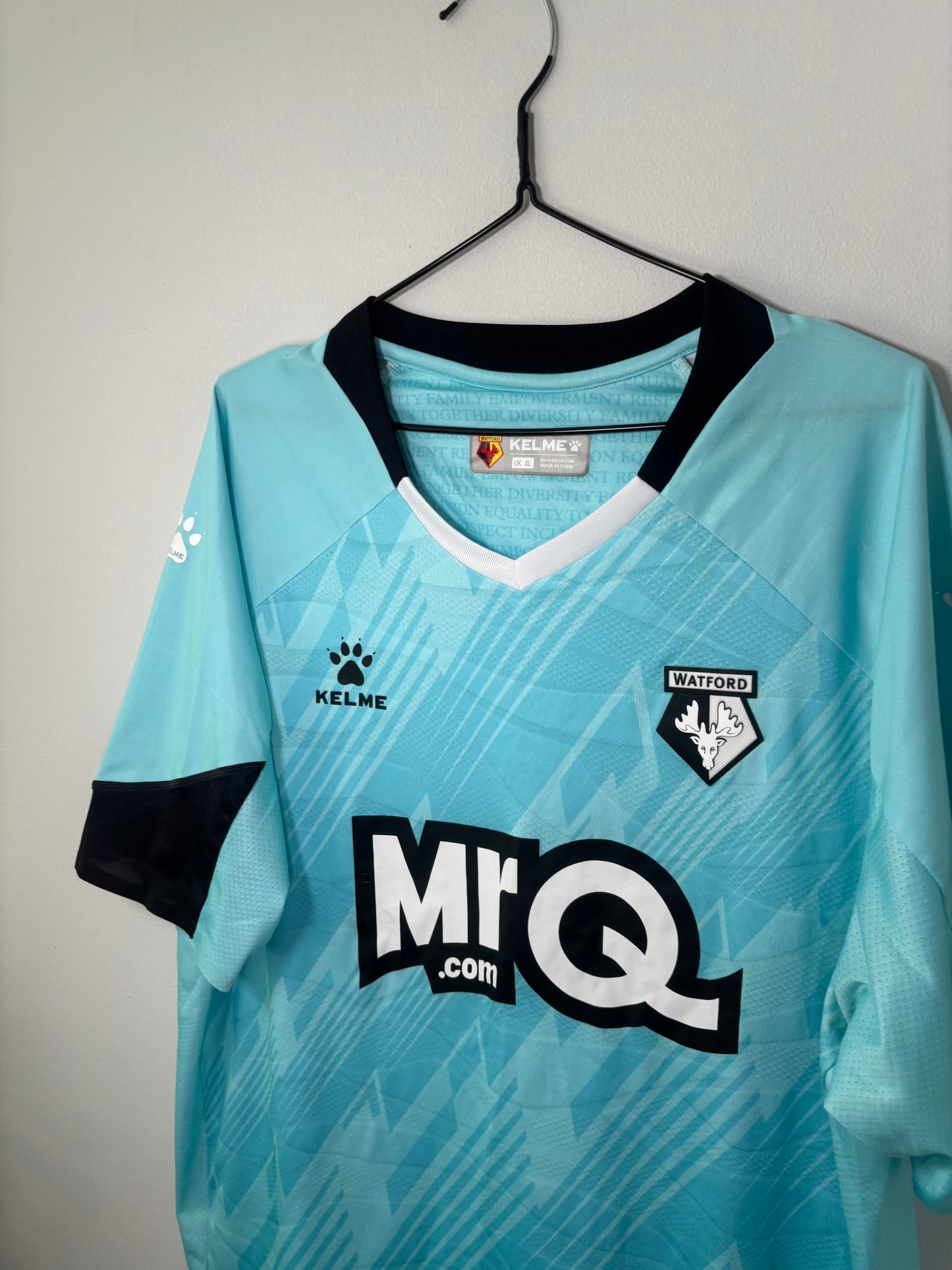 Watford Third Shirt 2023/24 (XL)