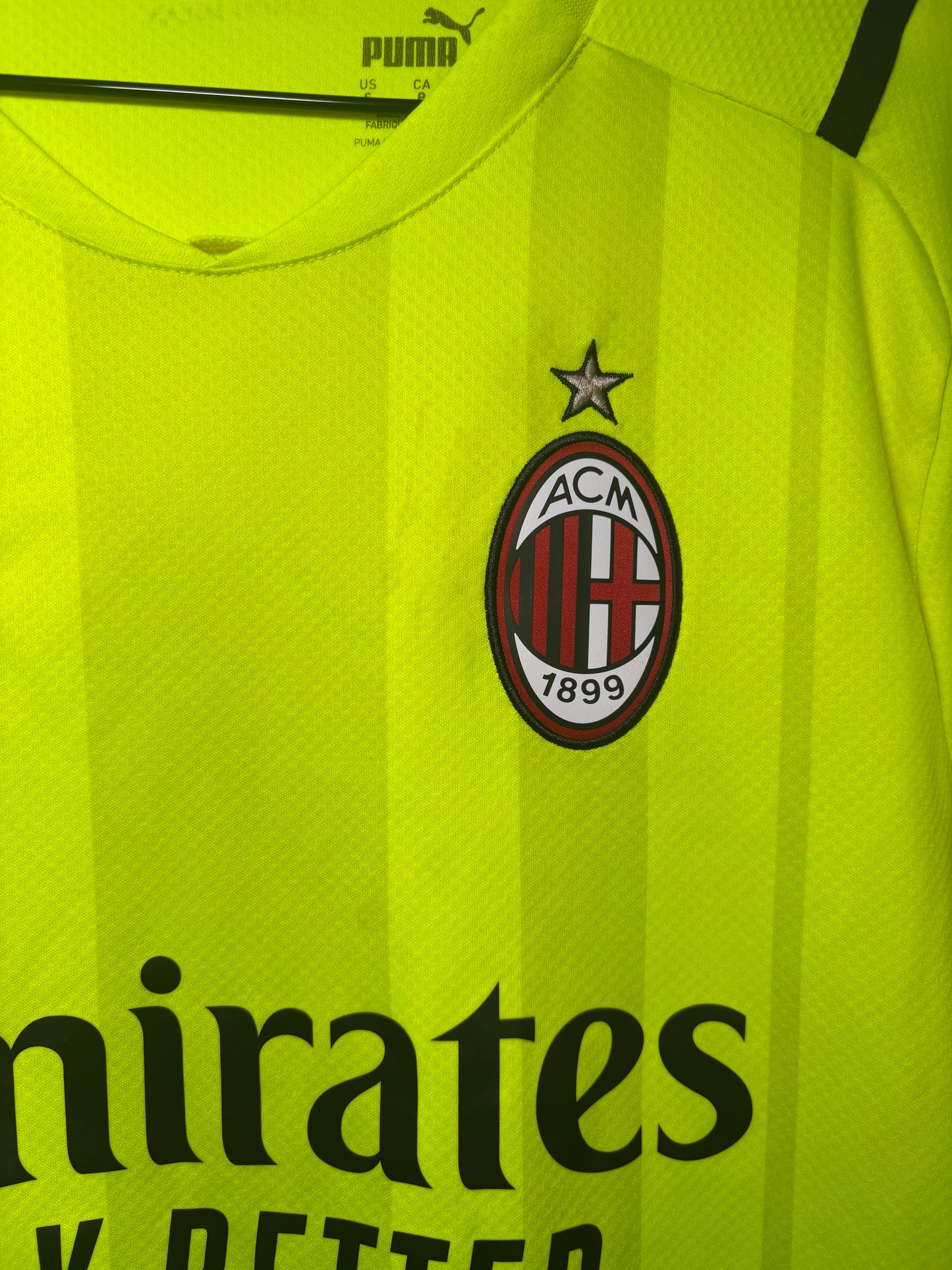 Ac Milan Goalkeeper Shirt 2021/22 (S)