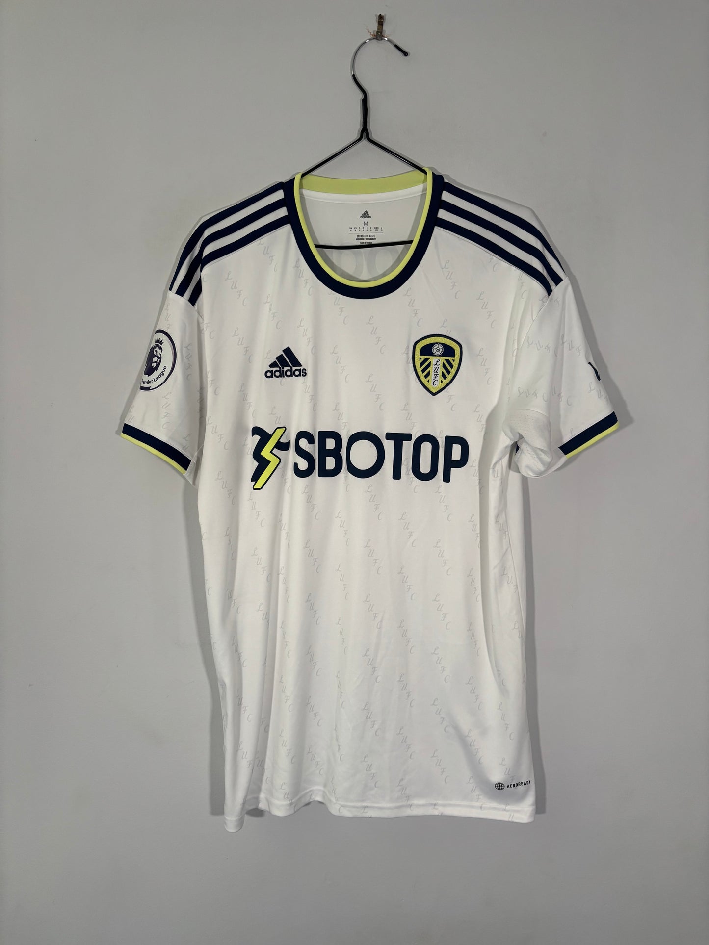 Leeds United Home Shirt 2022/23 Robert Koch (M)
