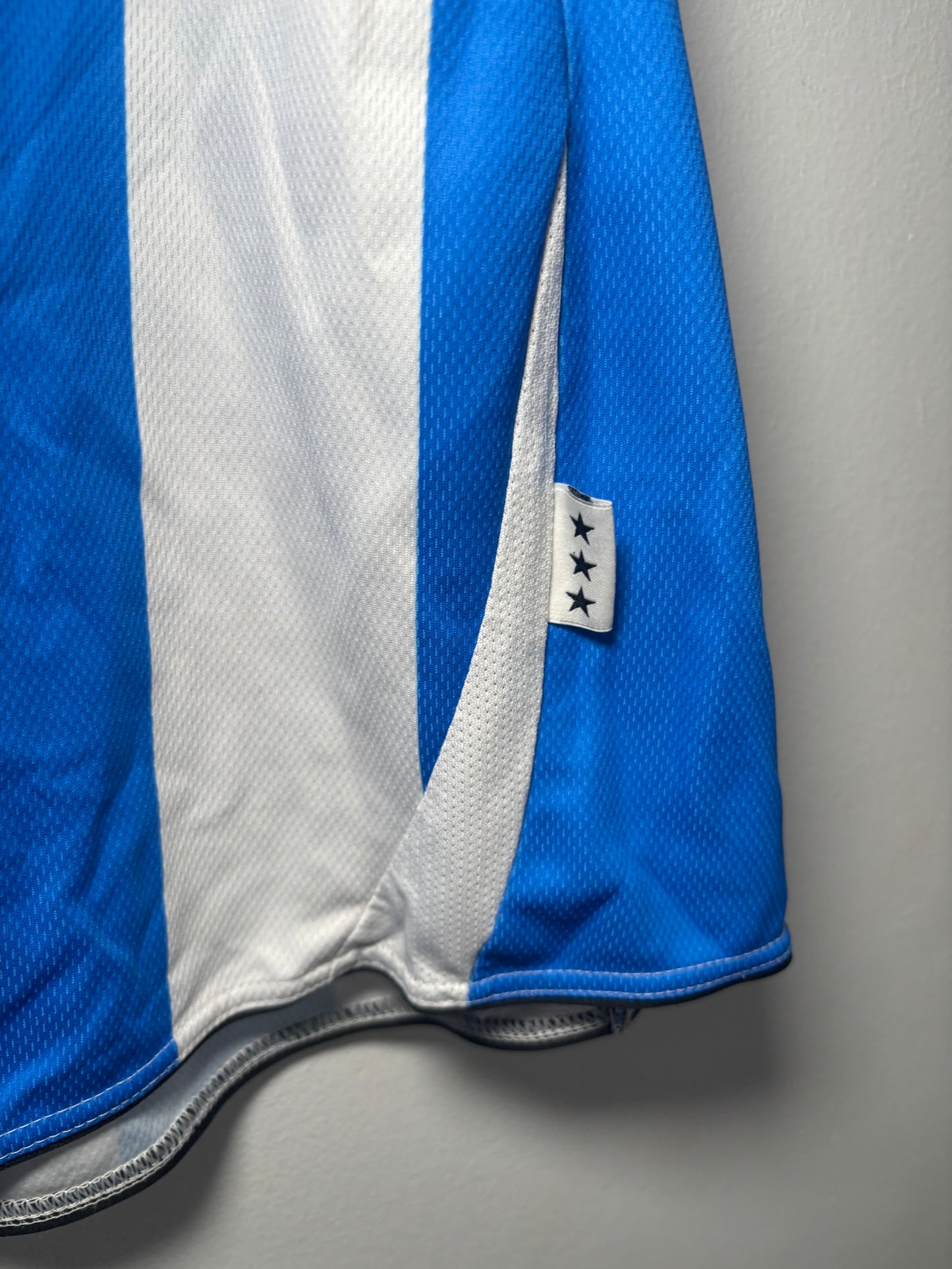 Huddersfield Town Home Shirt 2011/12 Peter Clarke (L)