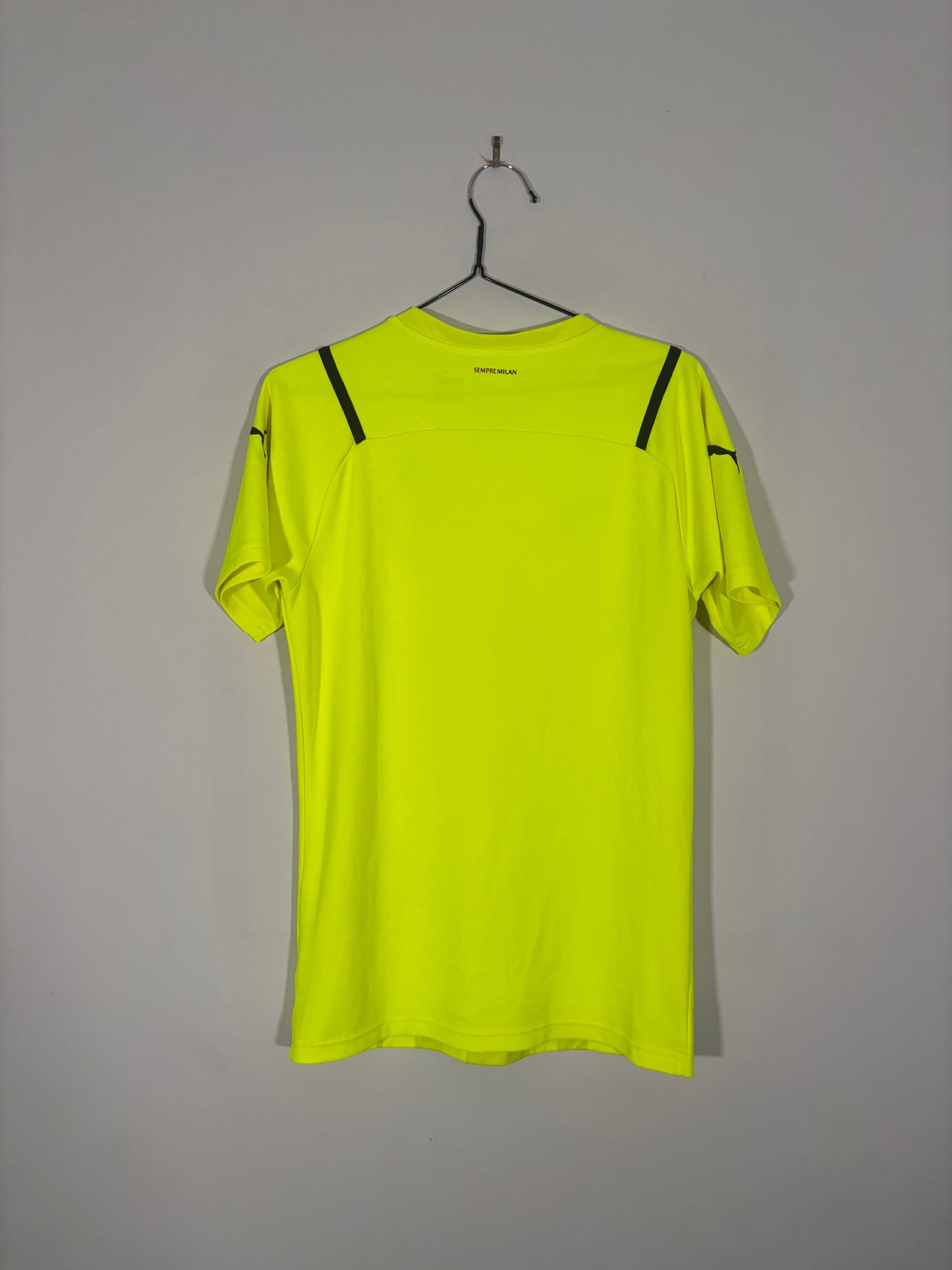 Ac Milan Goalkeeper Shirt 2021/22 (S)