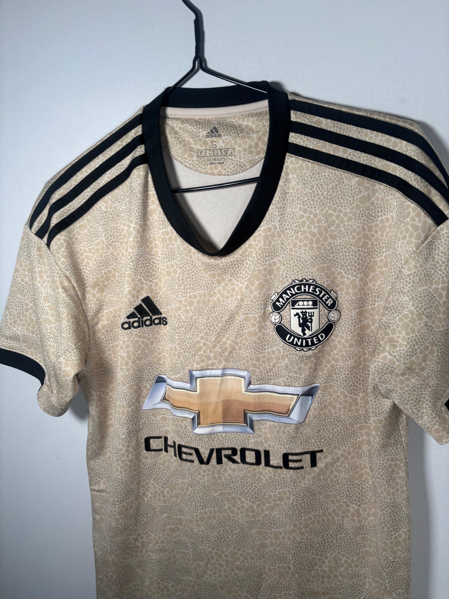 Manchester United Away Shirt 2019/20 (S)