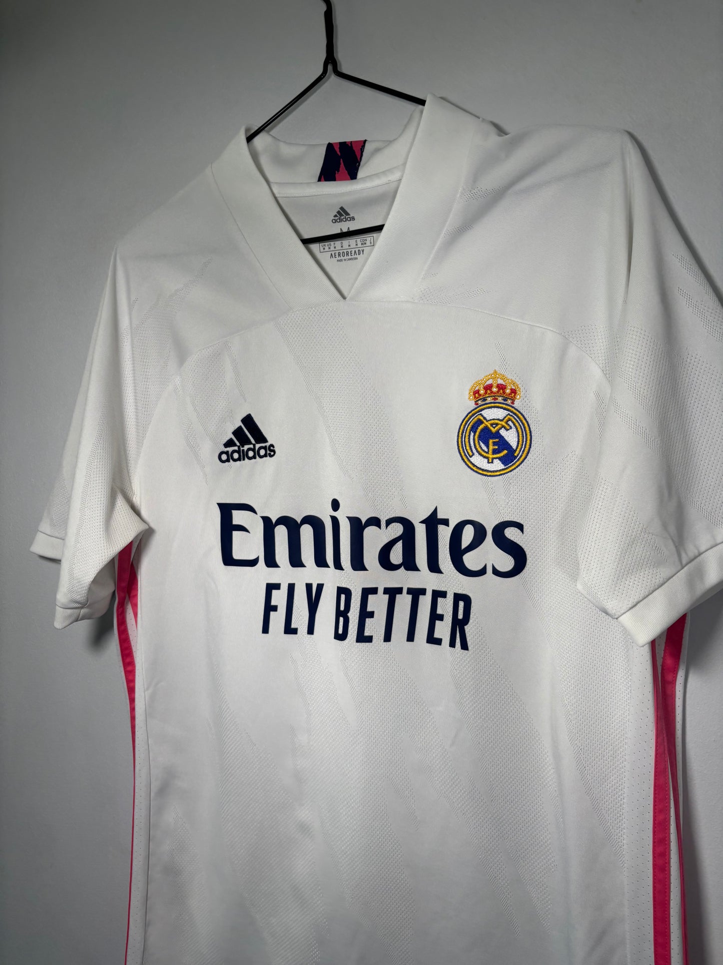 Real Madrid Home Shirt 2021/22 (M)