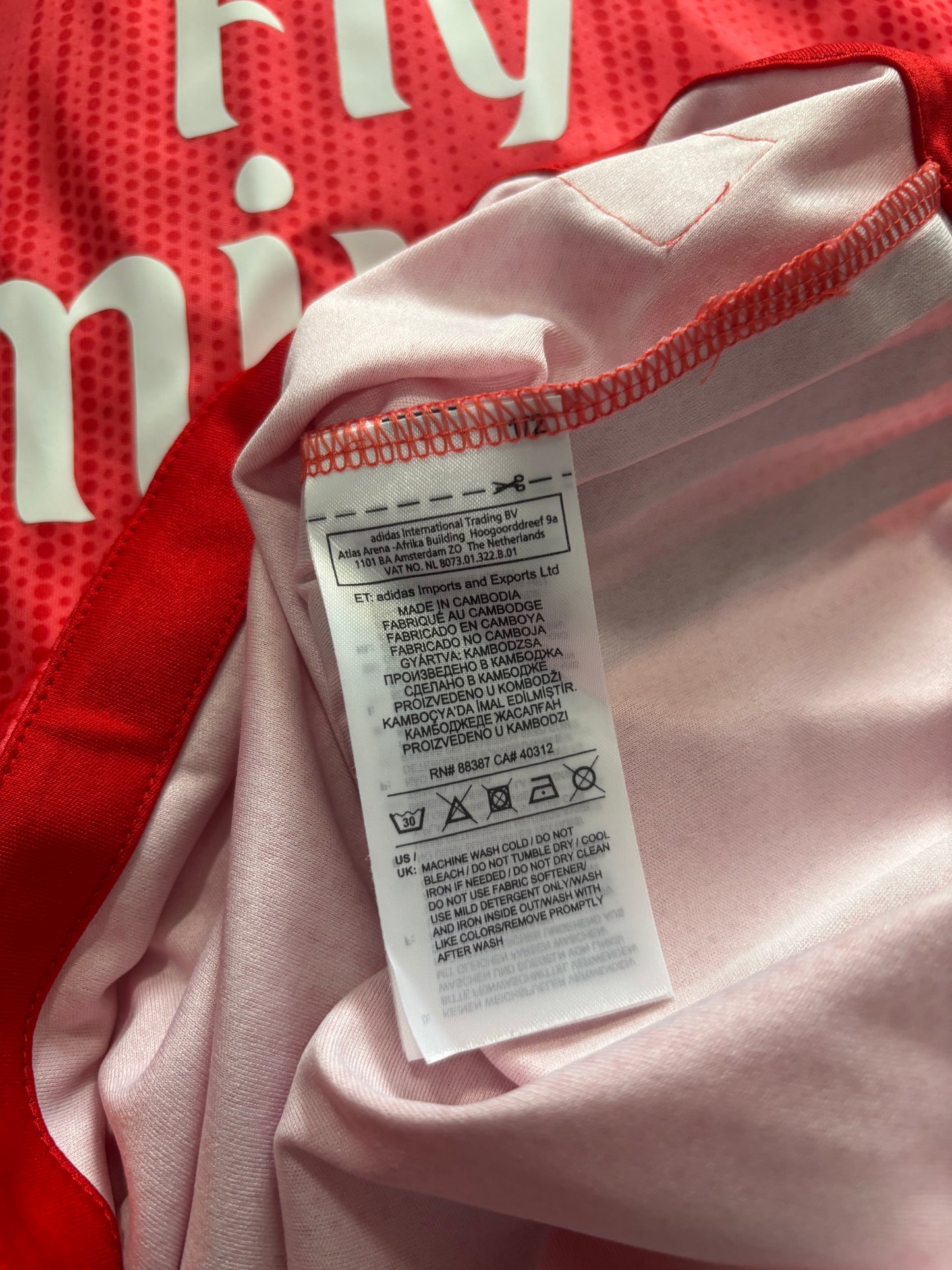 Real Madrid Player Version Third Shirt 2018/19 (S)