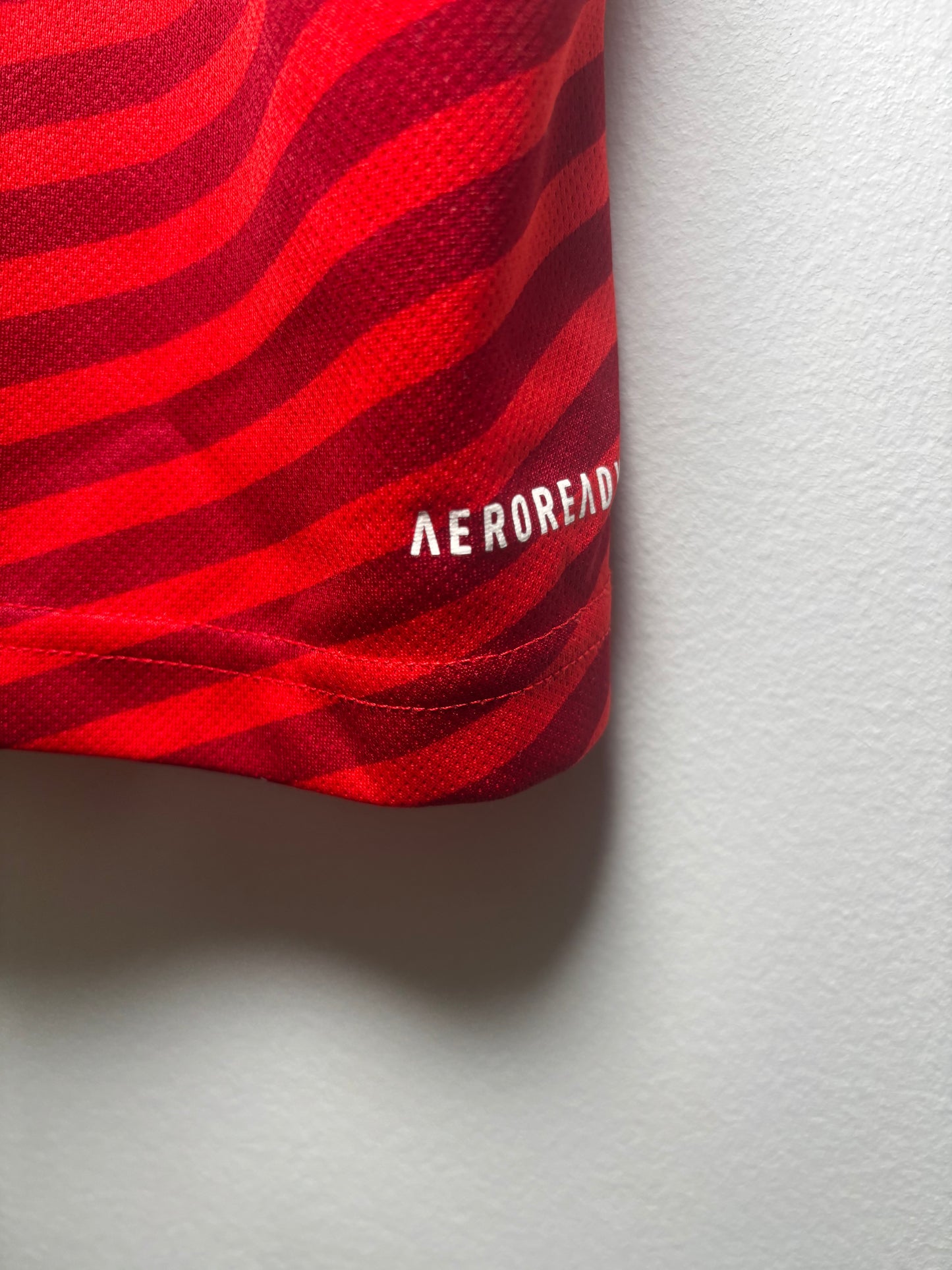 Bayern Munich Home Shirt 2021/22 Robert Lewandowski (XL)