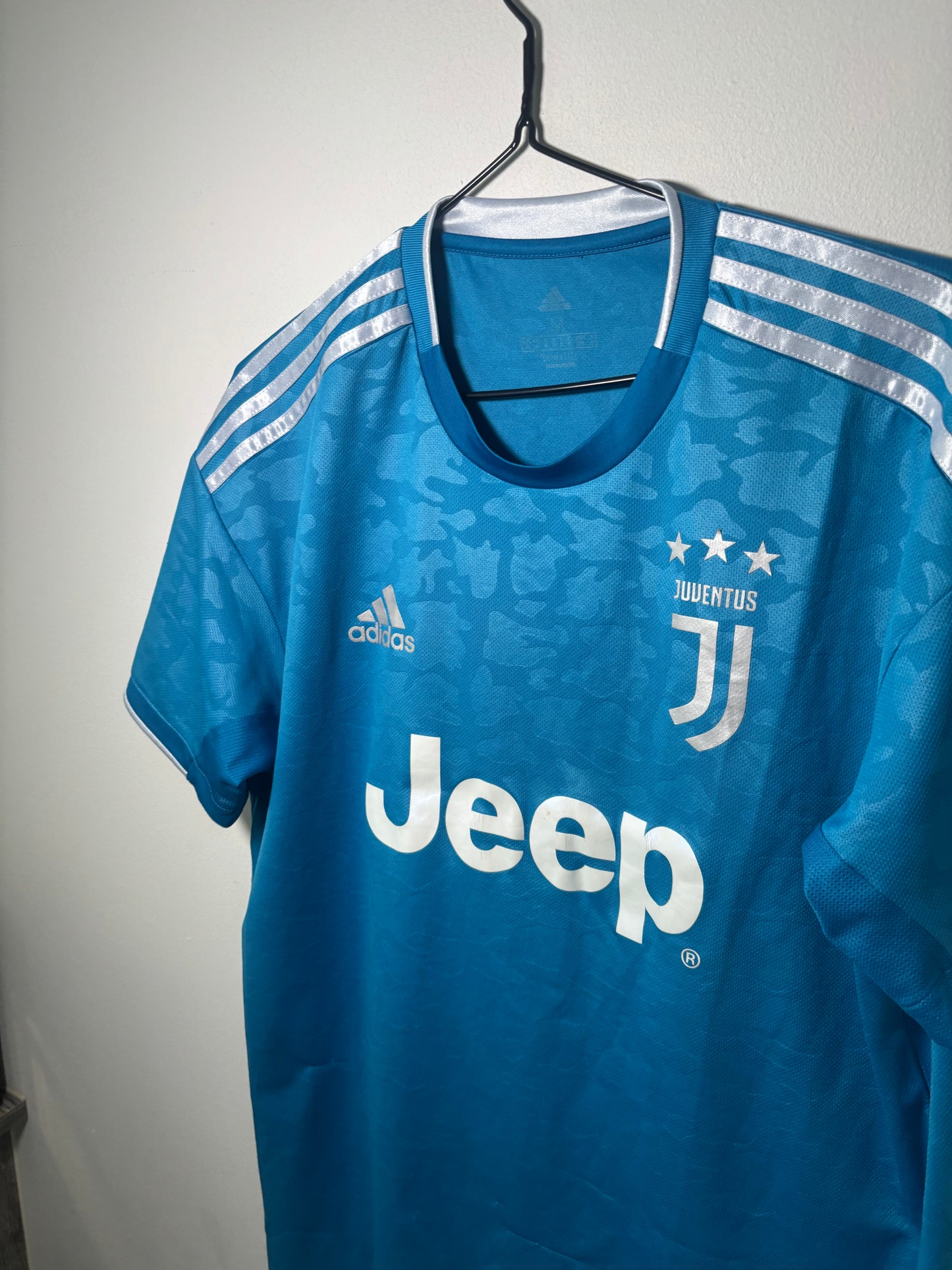 Juventus Third Shirt 2019/20 (M)