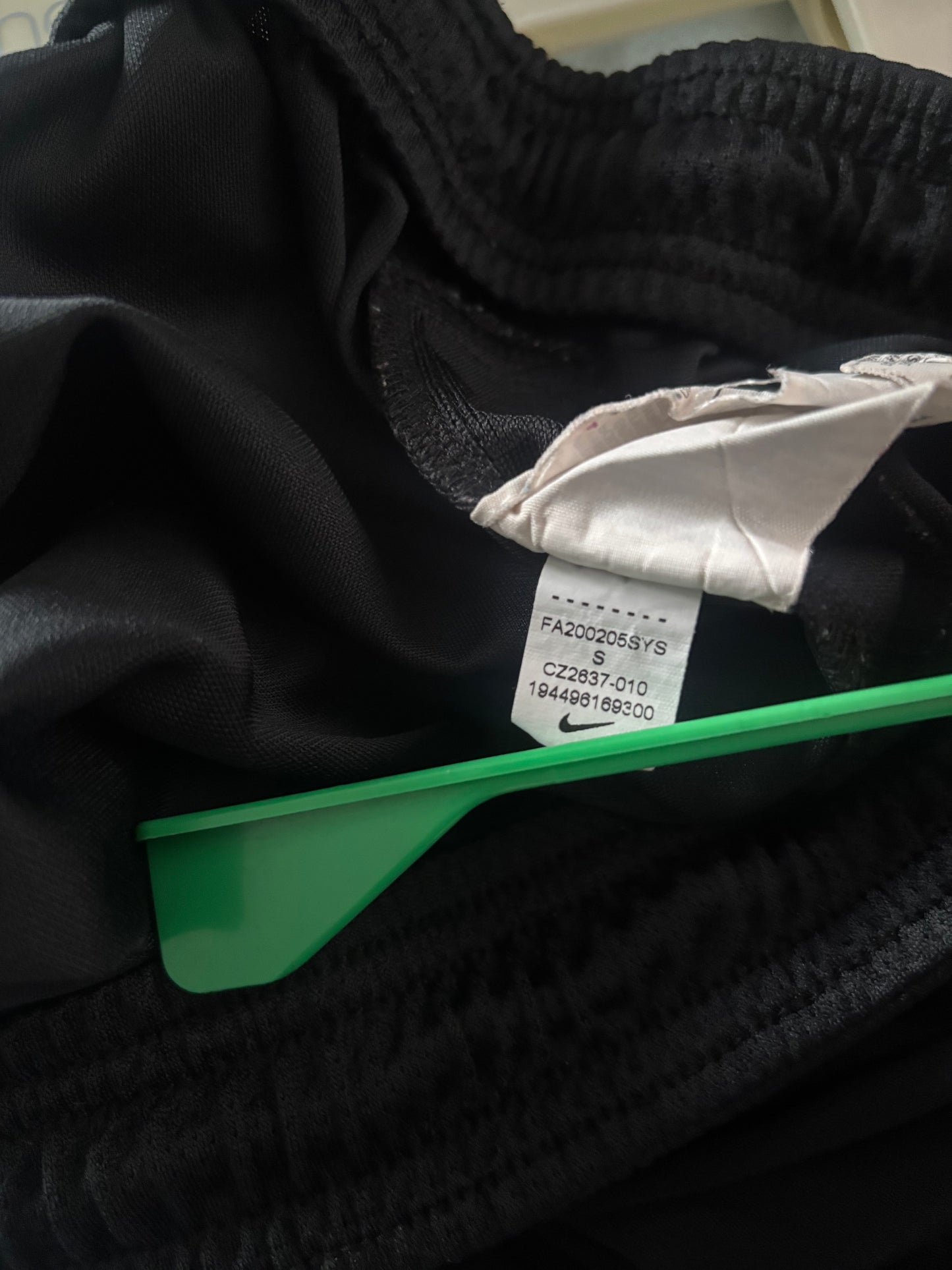 Liverpool Goalkeeper Shorts 2020/21 (S)
