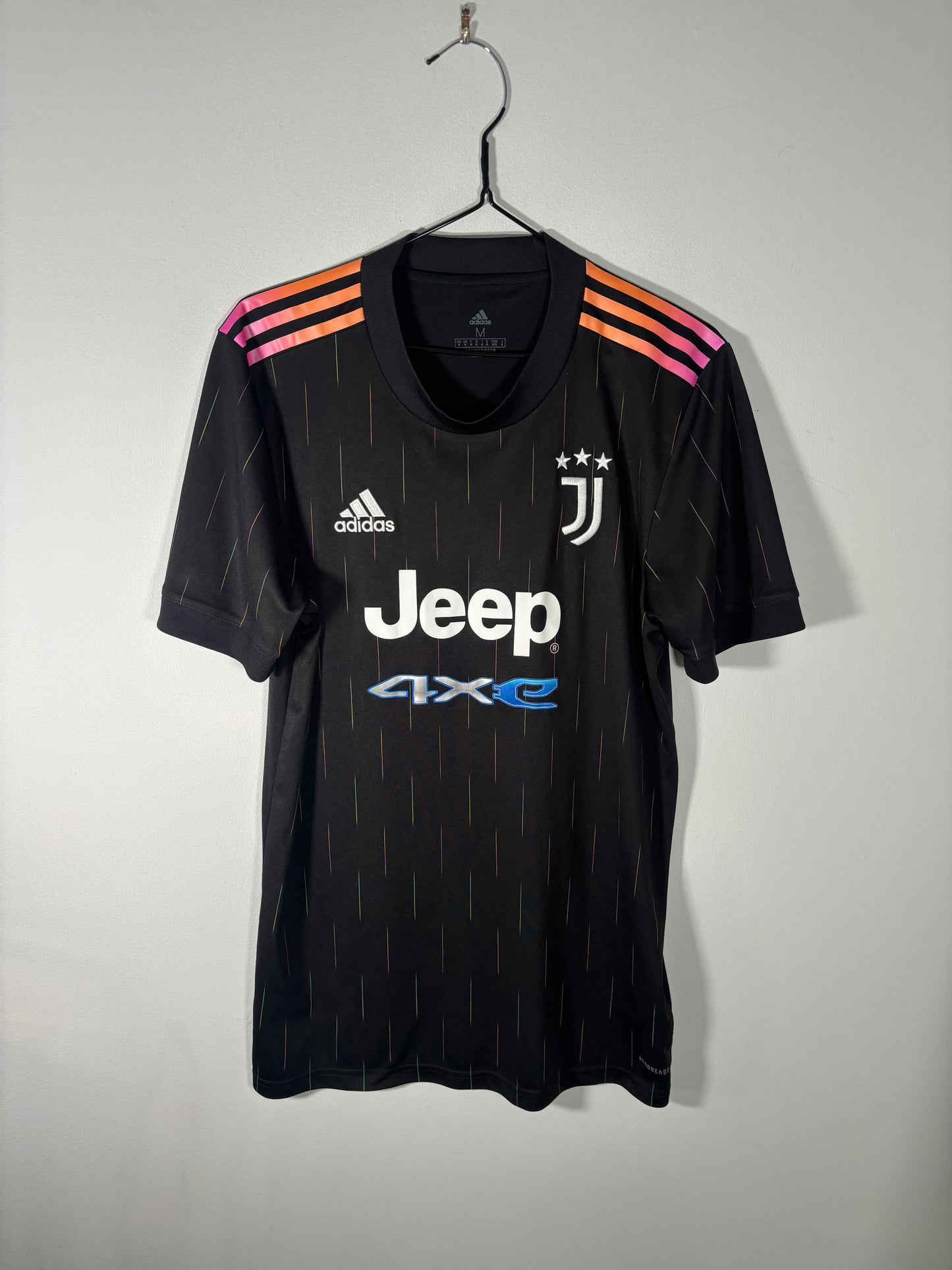Juventus Away Shirt 2021/22 (M)