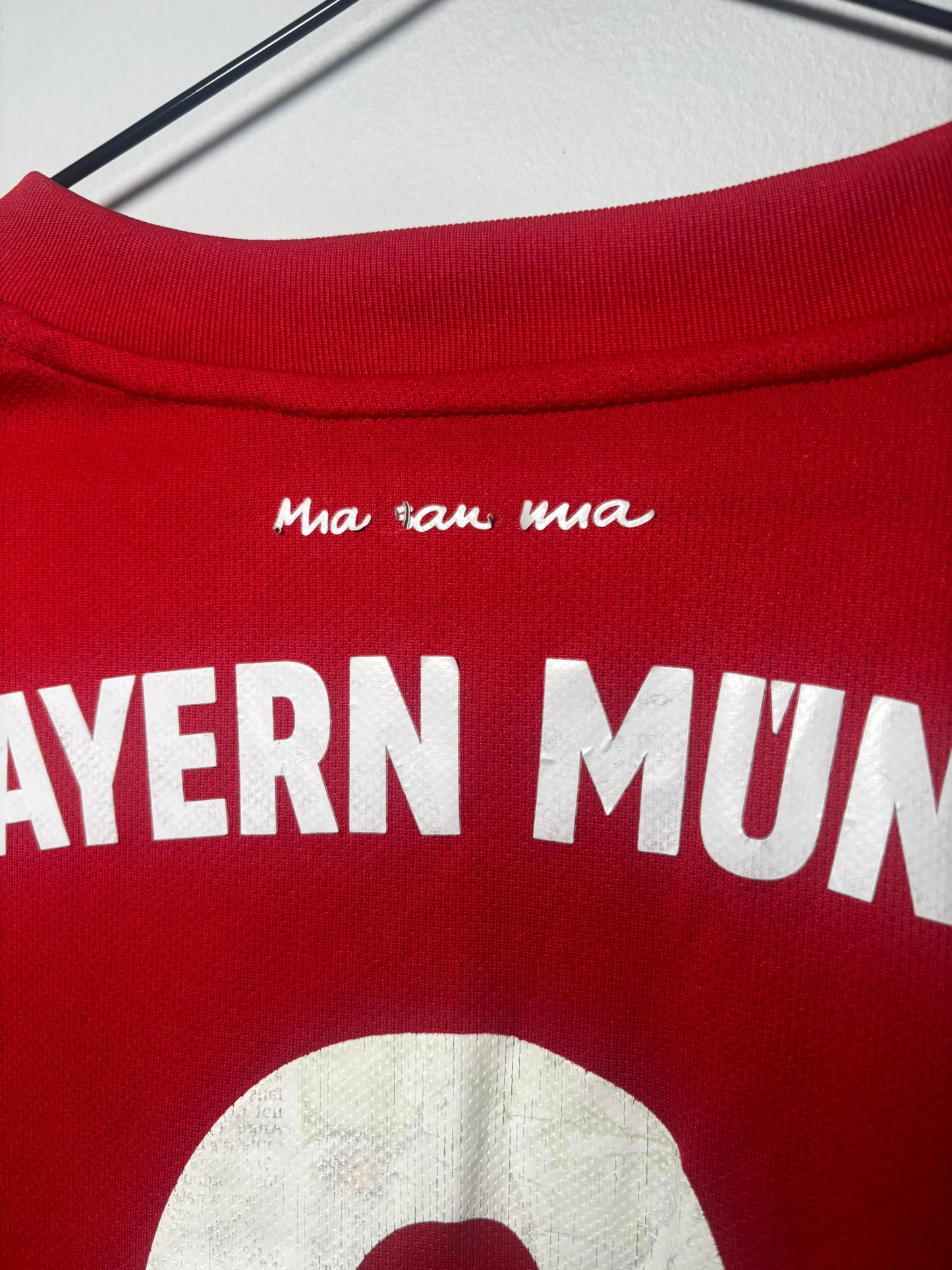 Bayern Munich Home Shirt 2019/20 Thiago (XXL)