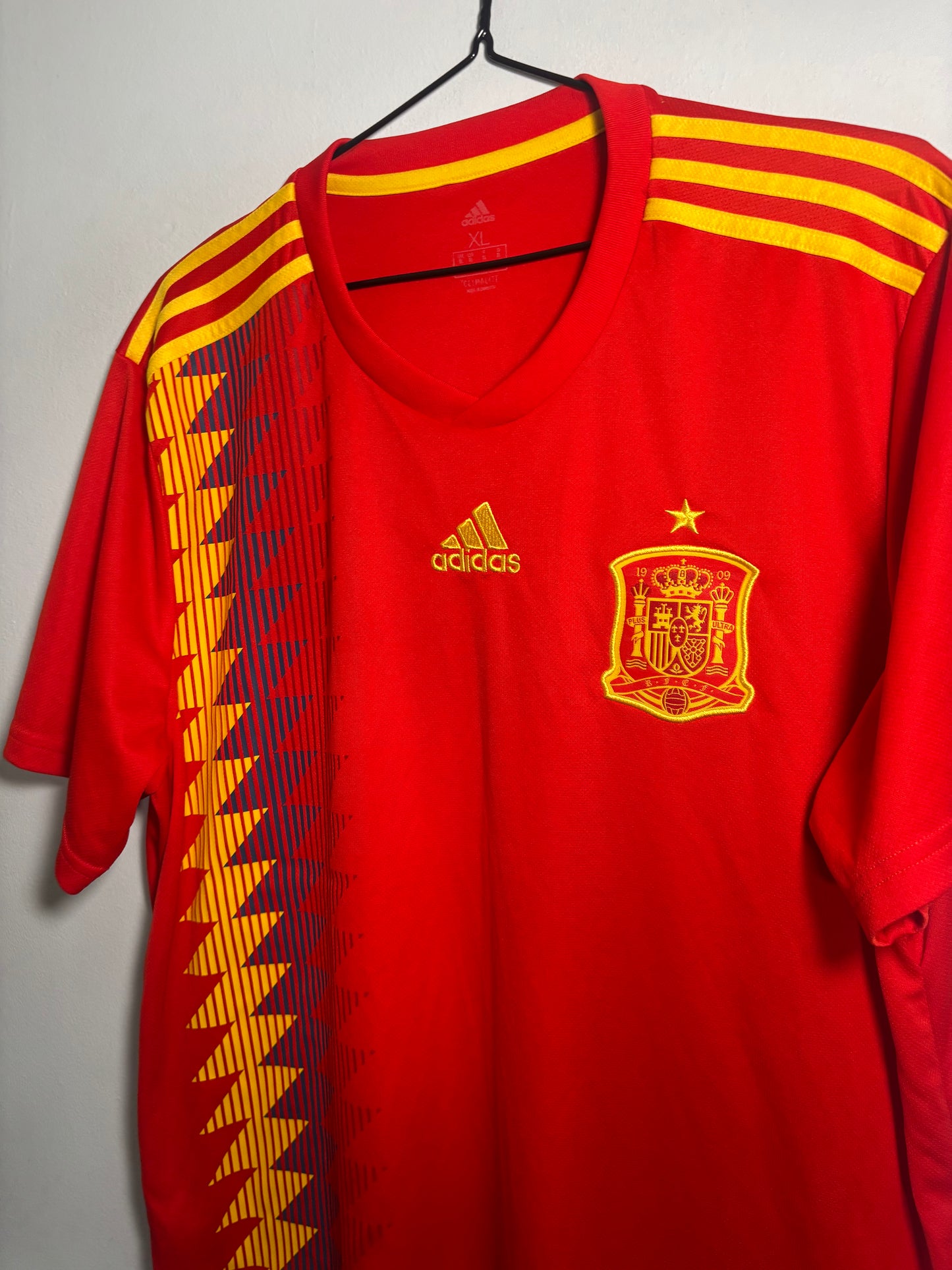 Spain Home Shirt 2018 (XL)